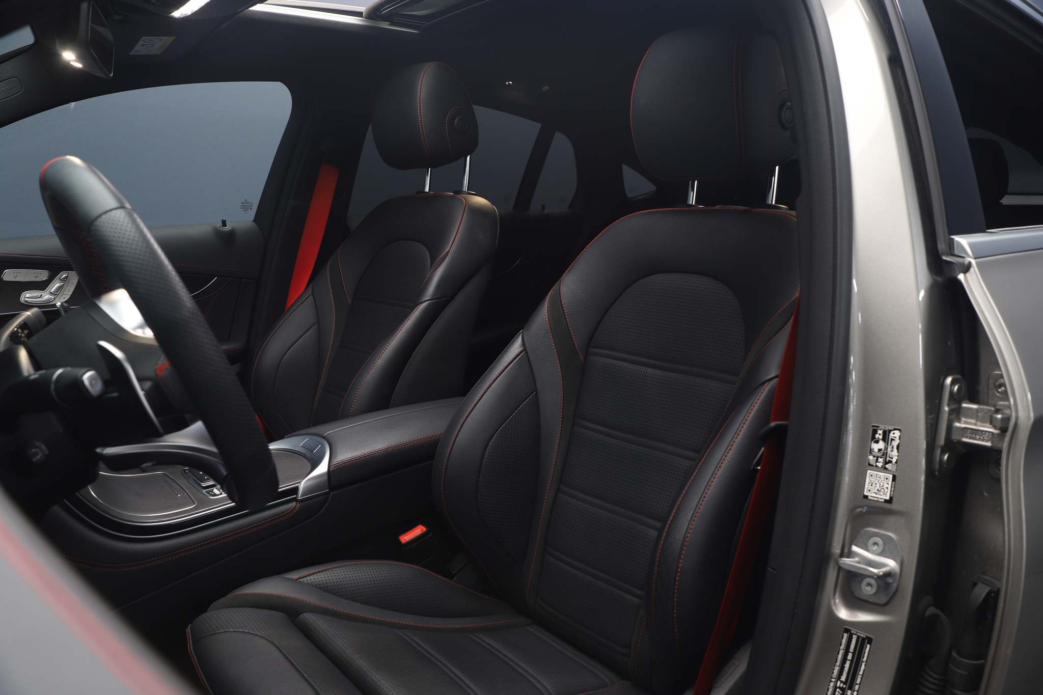 listing desktop thumbnail image 8