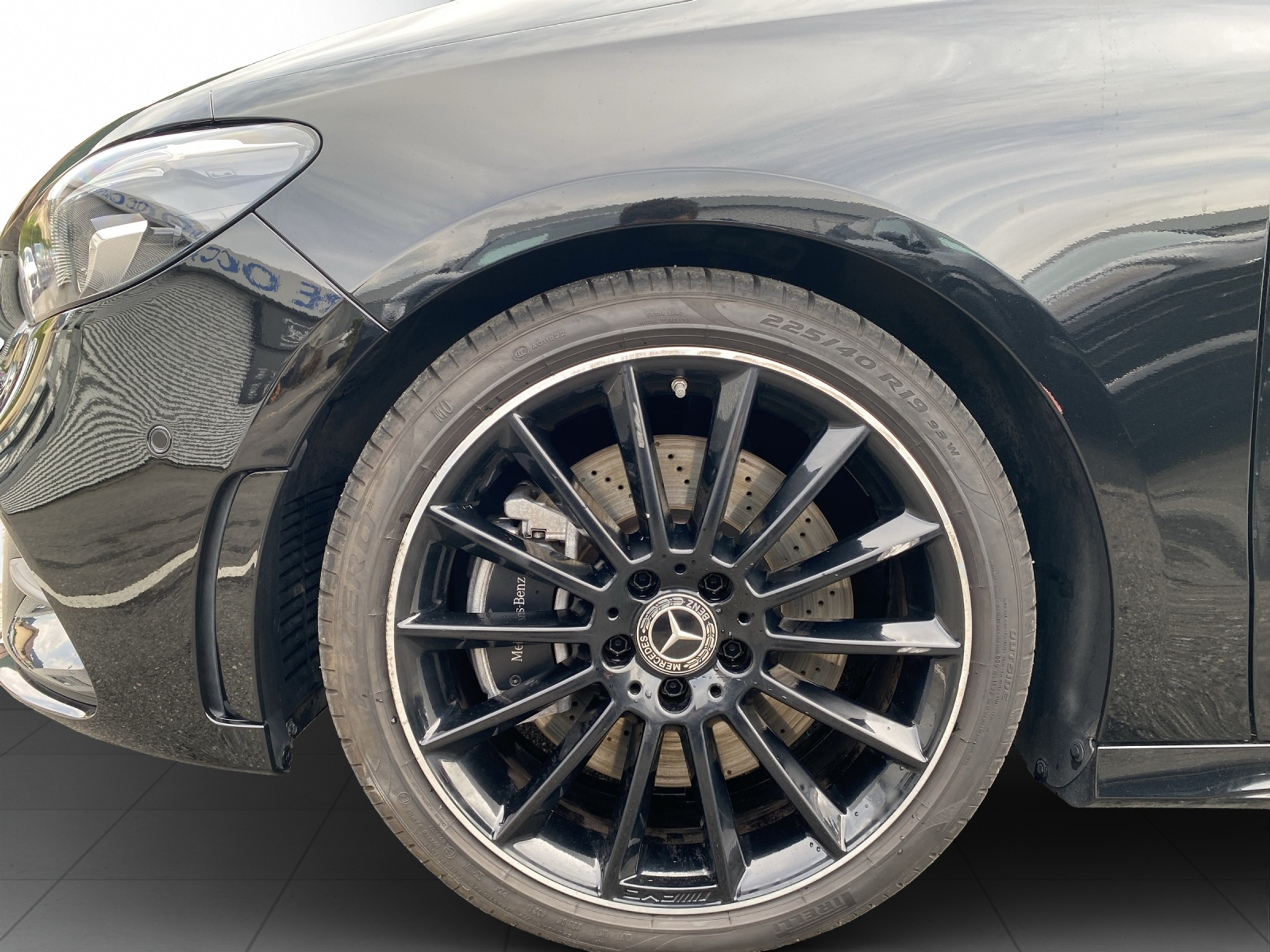 listing desktop thumbnail image 5