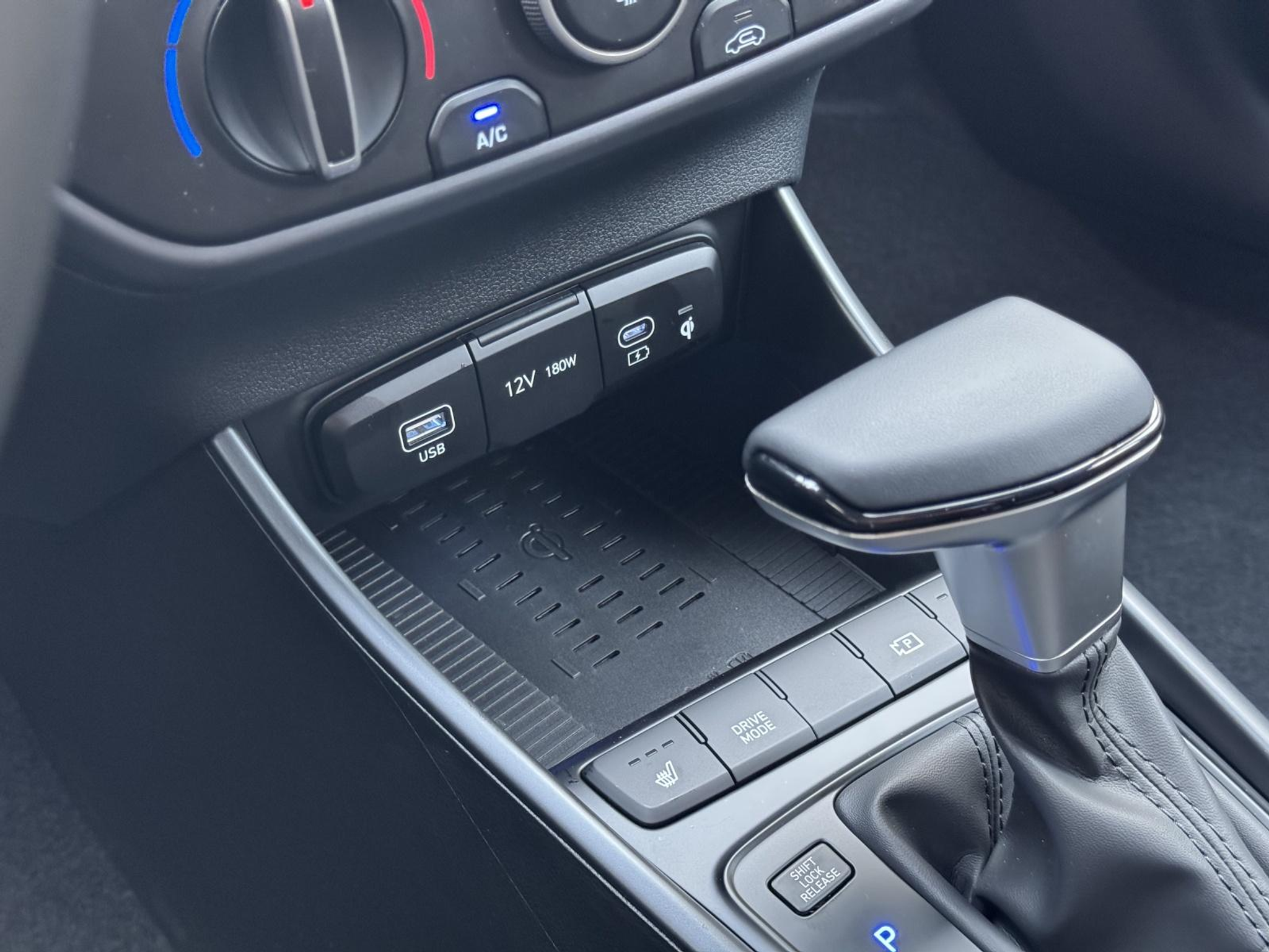 listing desktop thumbnail image 25