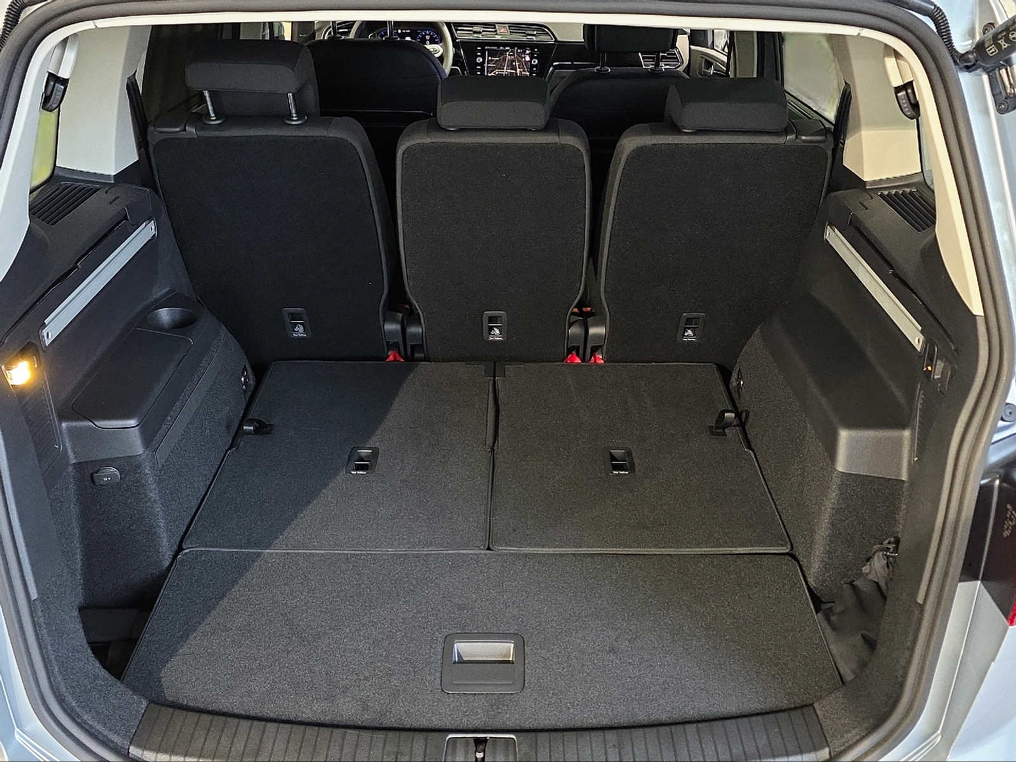 listing desktop thumbnail image 13