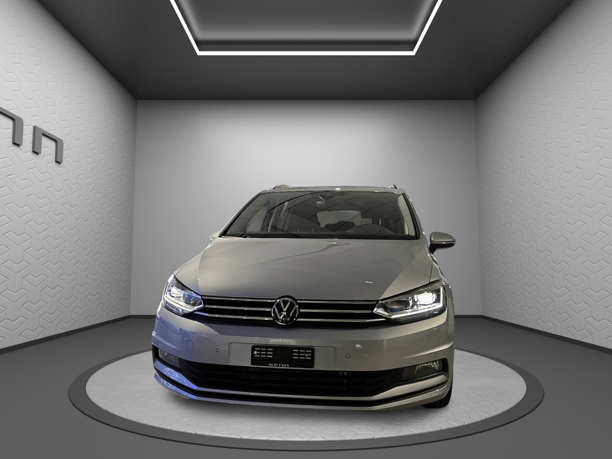 listing desktop thumbnail image 3