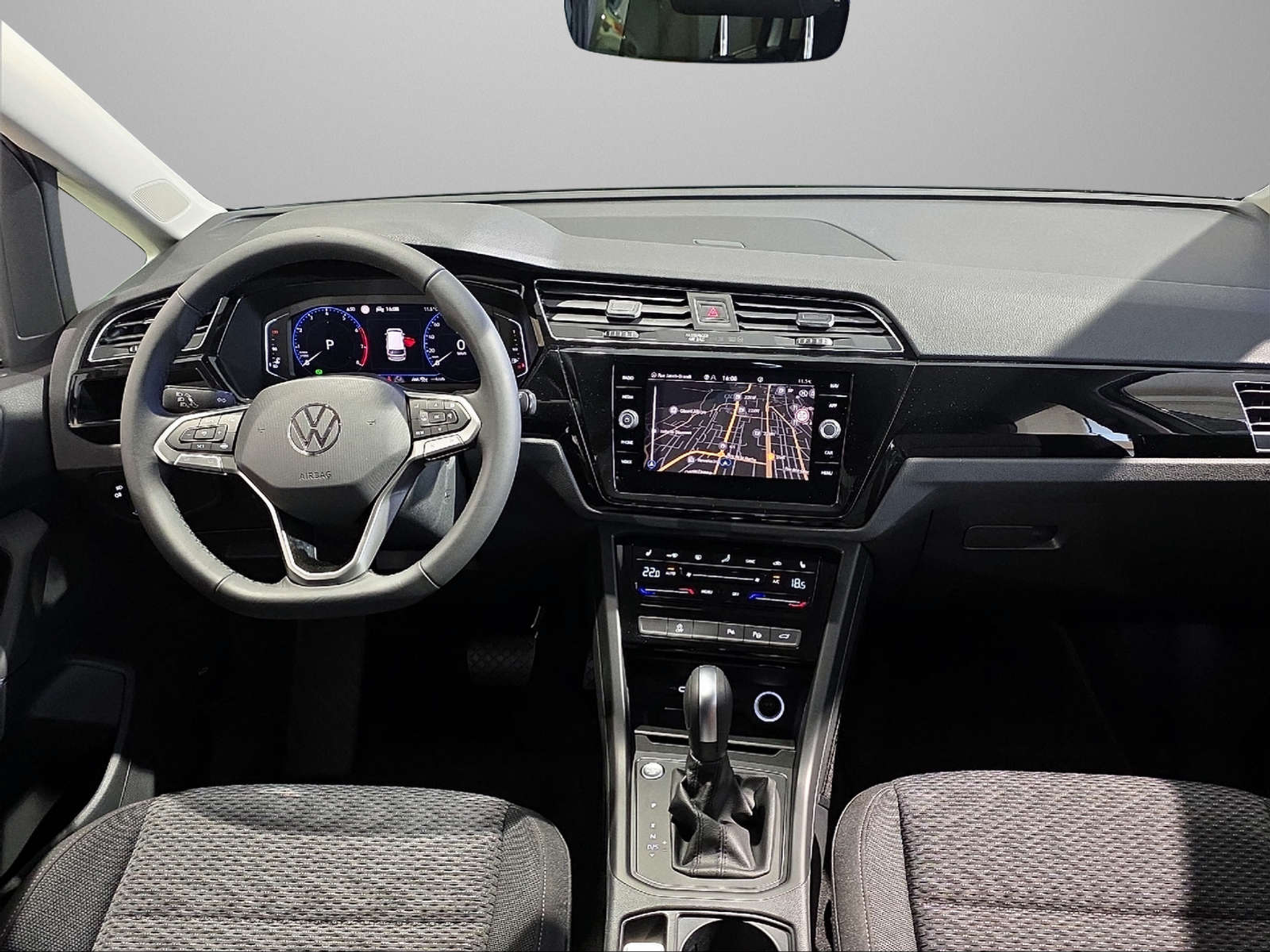 listing desktop thumbnail image 9