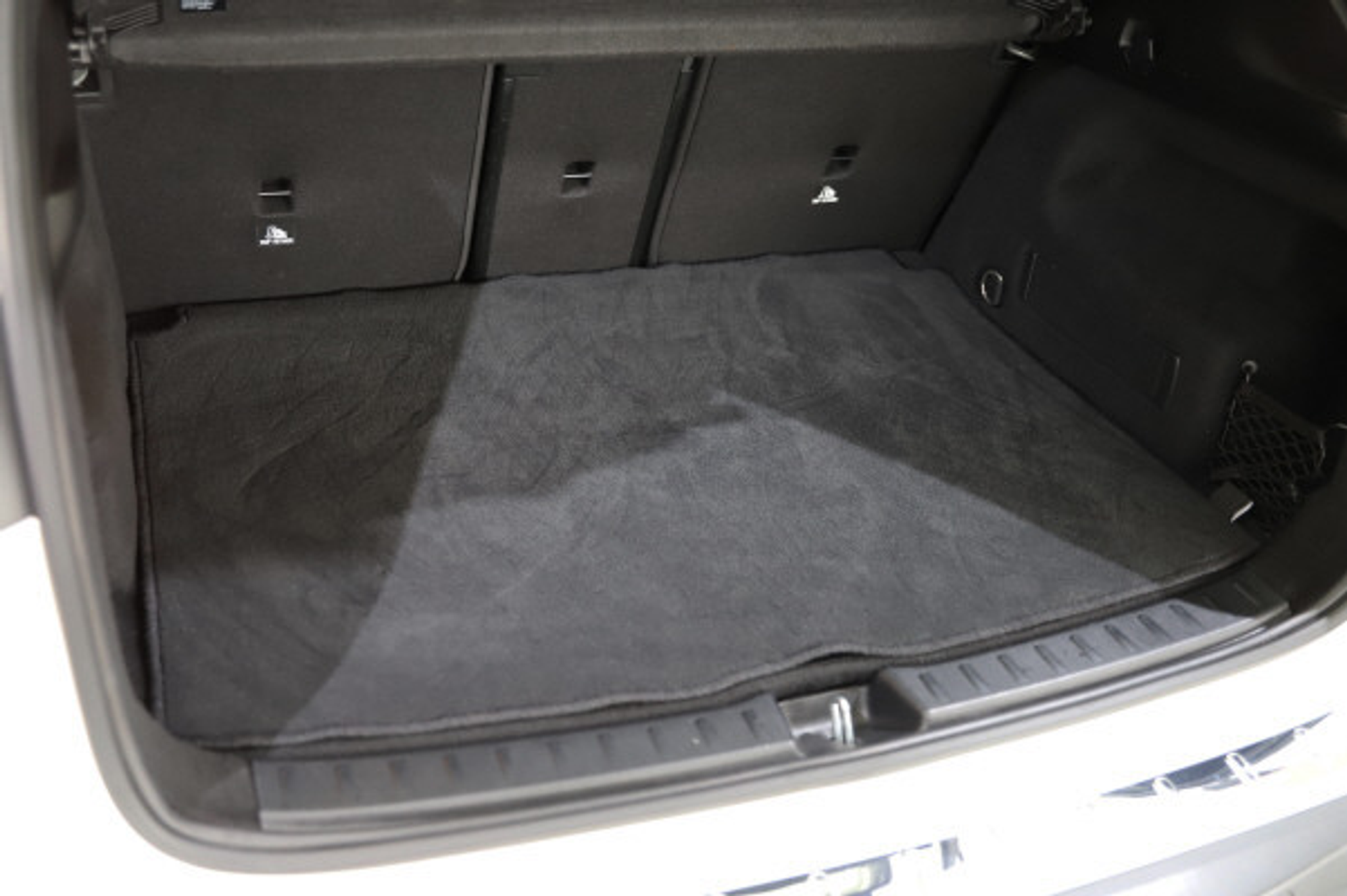 listing desktop thumbnail image 11