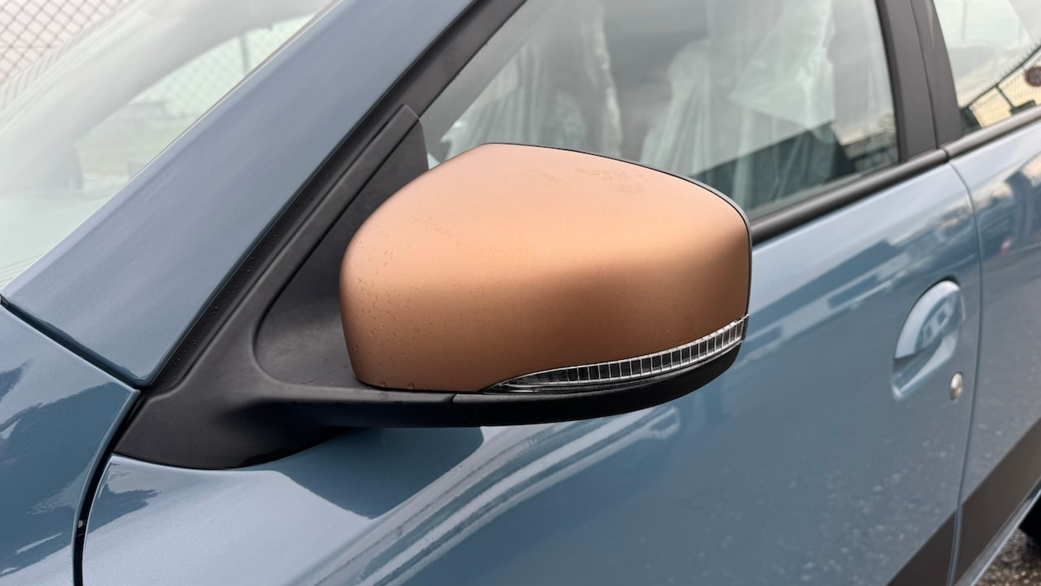 listing desktop thumbnail image 10