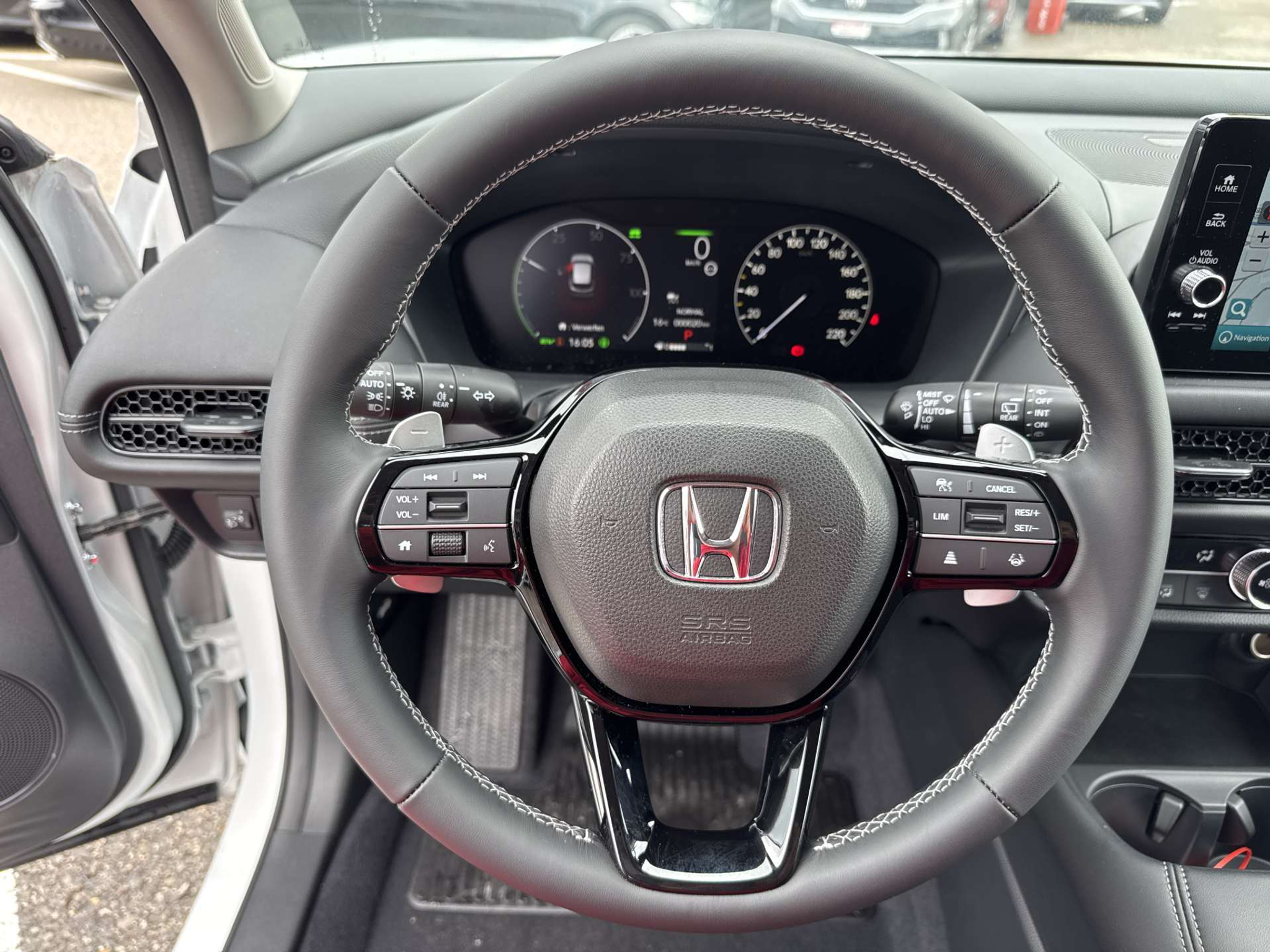 listing desktop thumbnail image 14