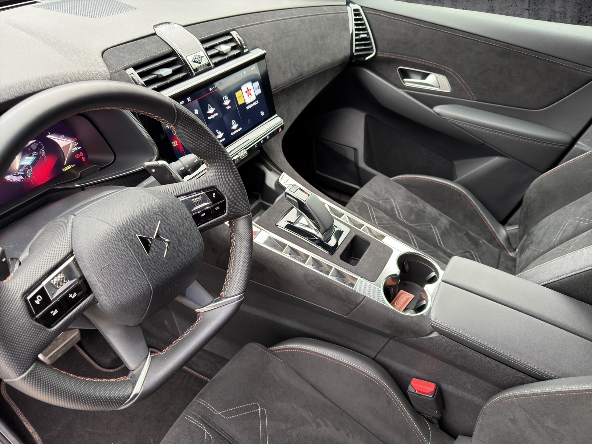 listing desktop thumbnail image 20