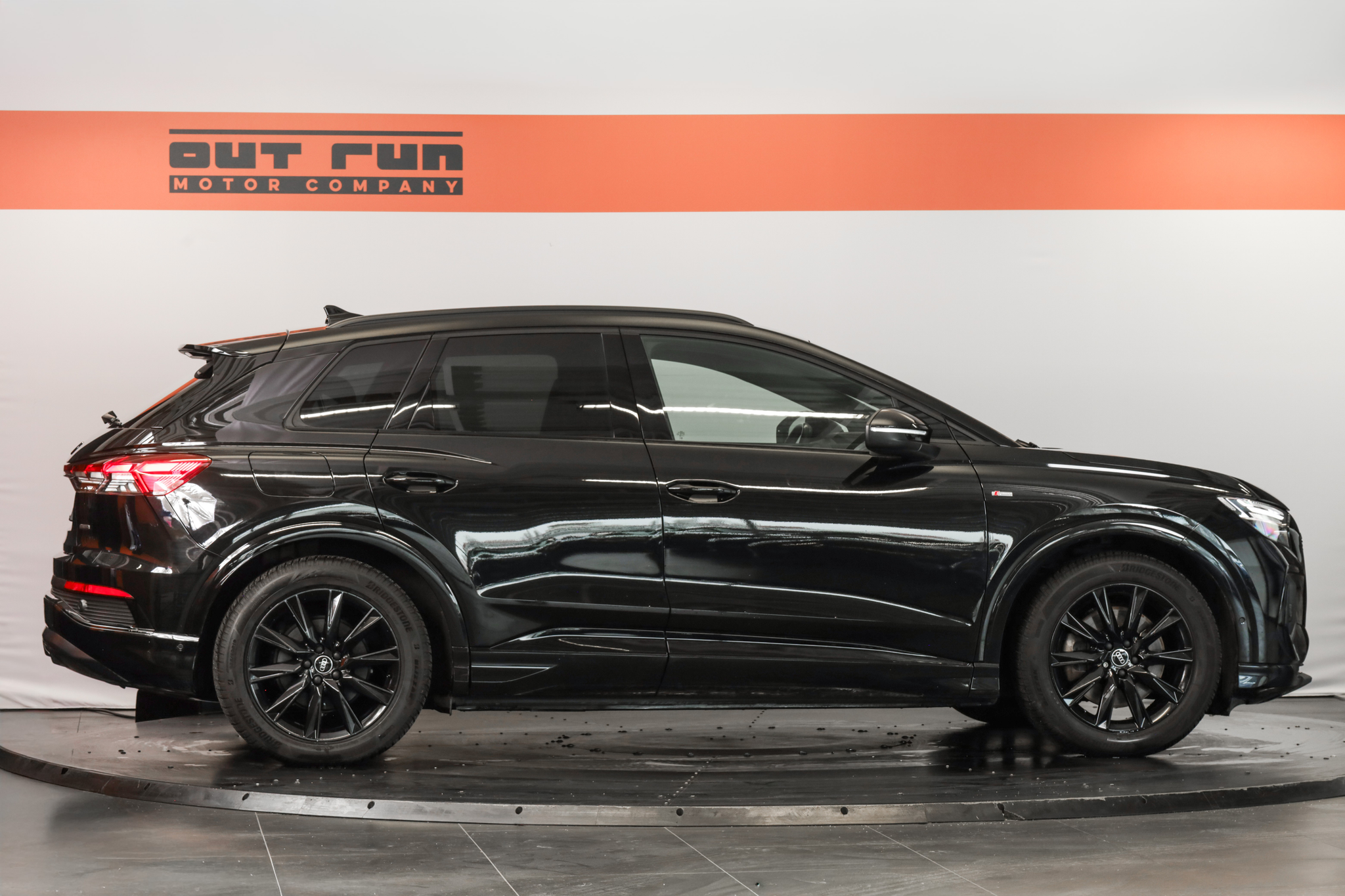 listing desktop thumbnail image 5