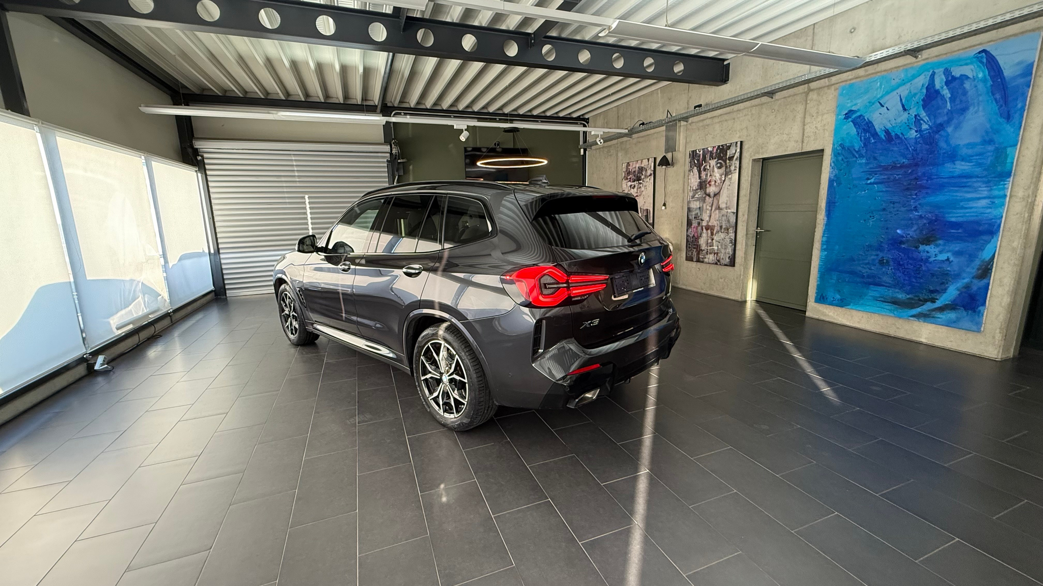 listing desktop thumbnail image 15