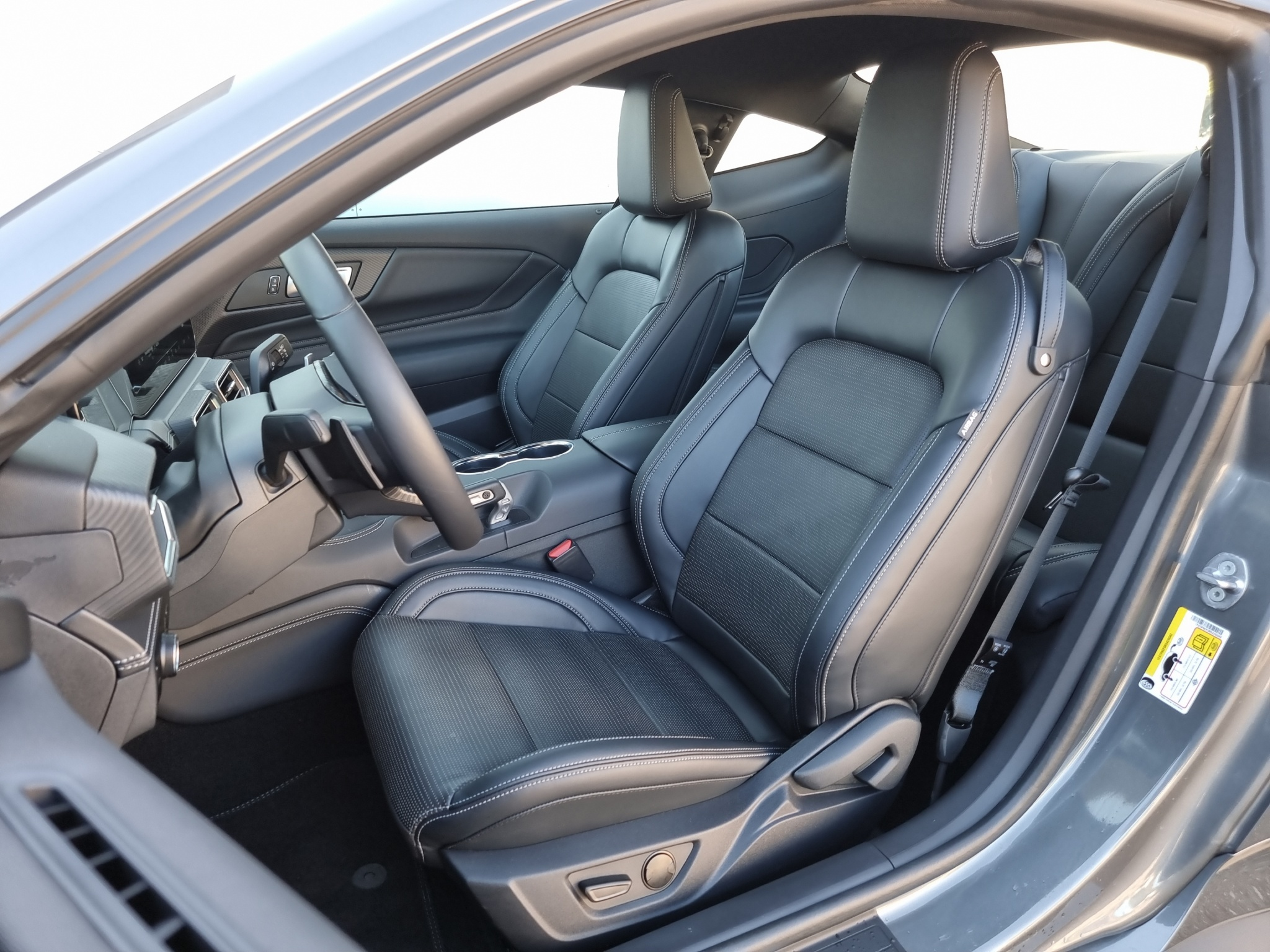 listing desktop thumbnail image 13