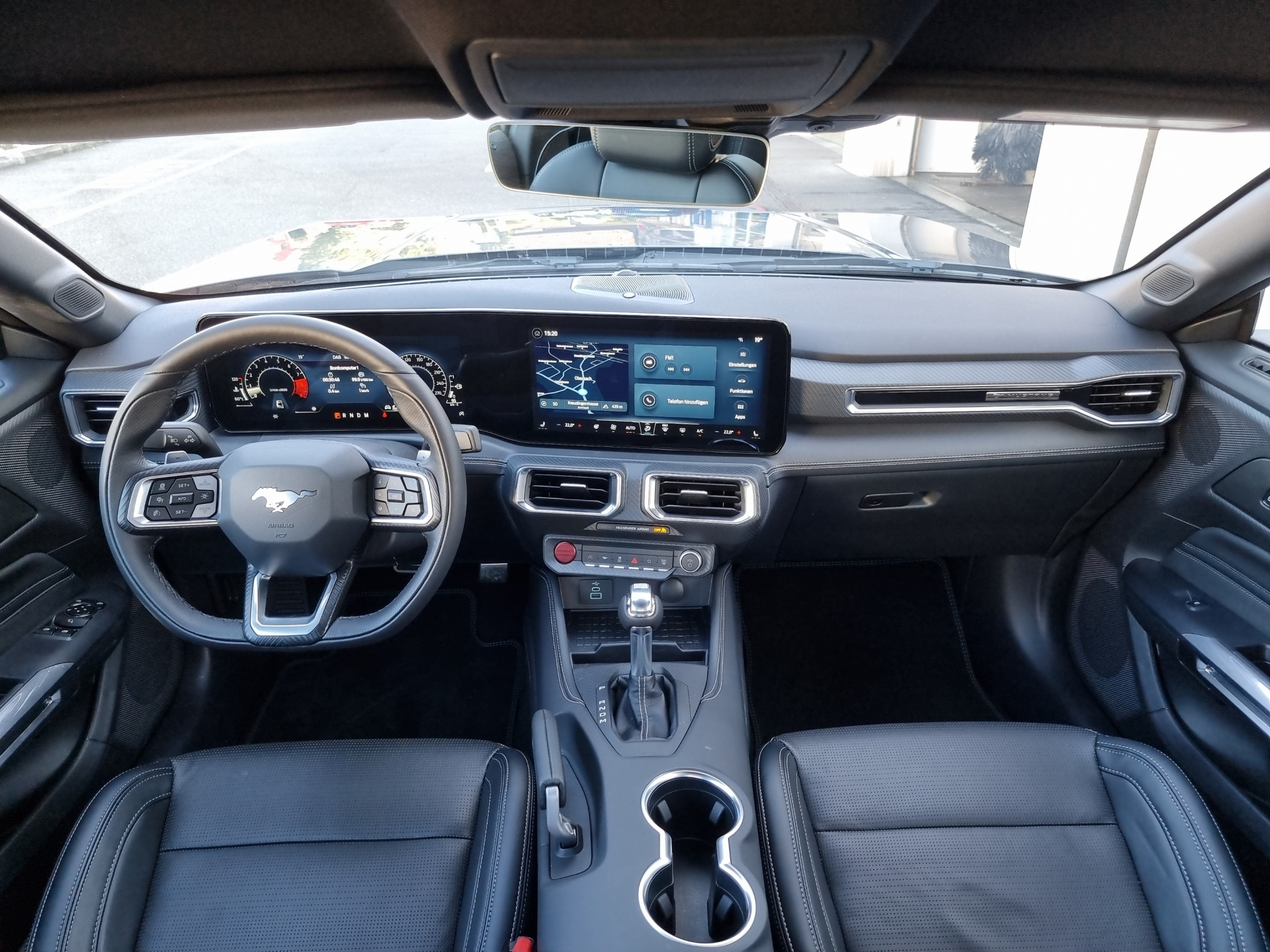 listing desktop thumbnail image 5