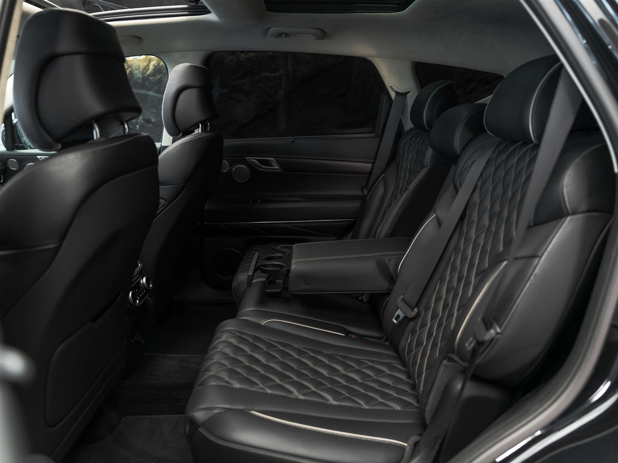 listing desktop thumbnail image 14