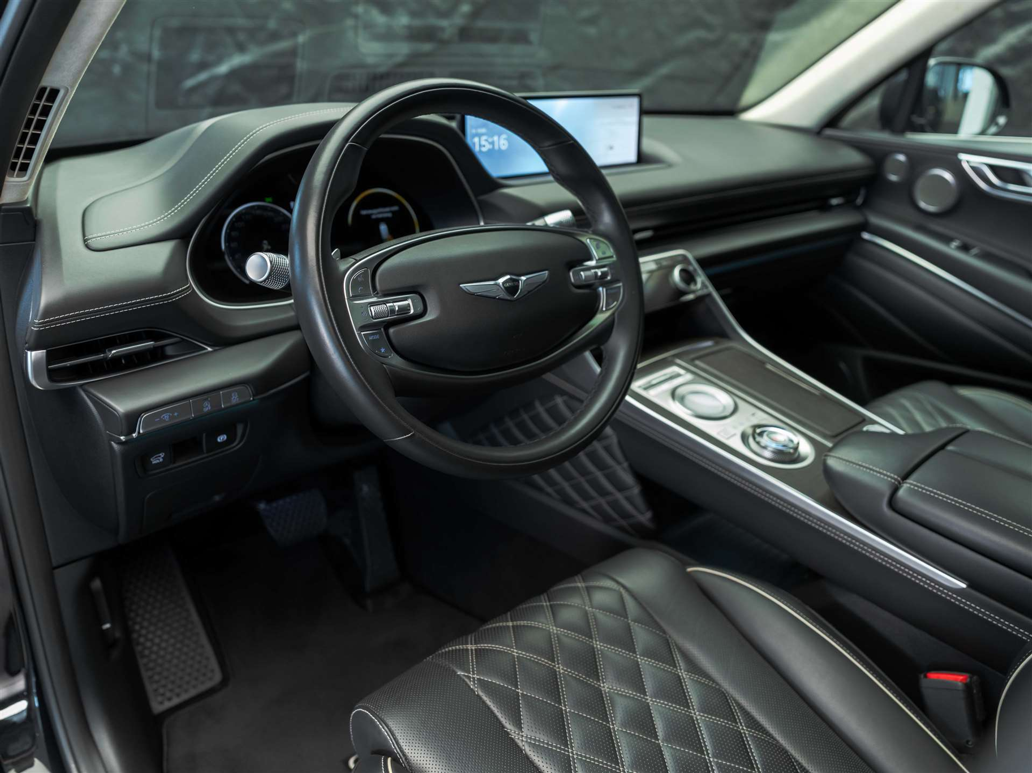 listing desktop thumbnail image 9