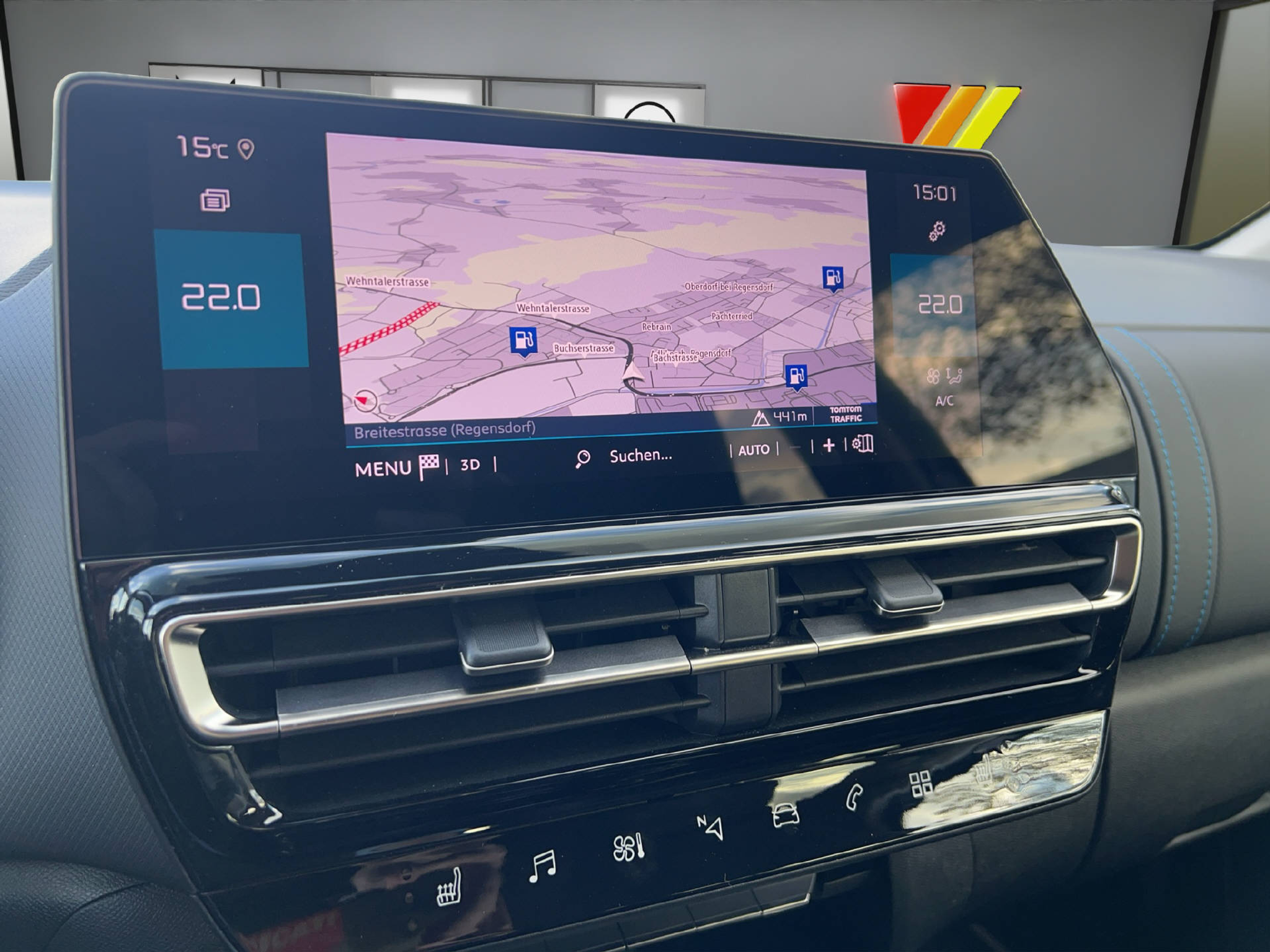 listing desktop thumbnail image 11