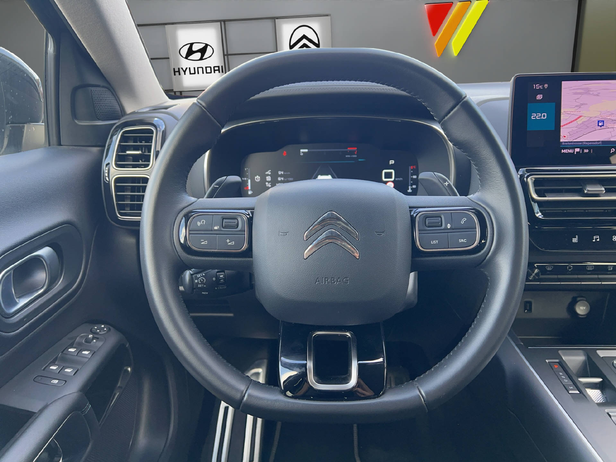 listing desktop thumbnail image 9