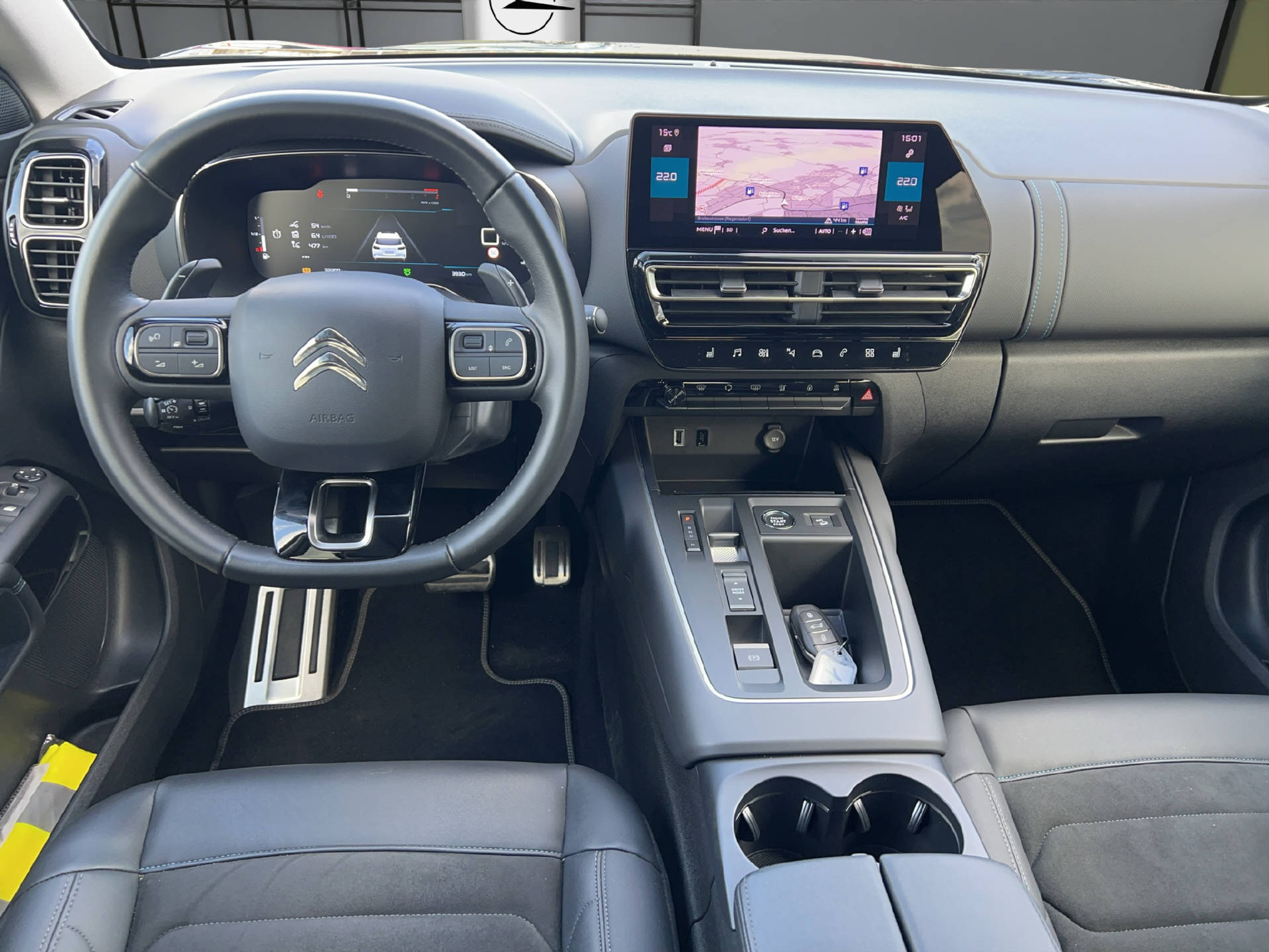 listing desktop thumbnail image 8