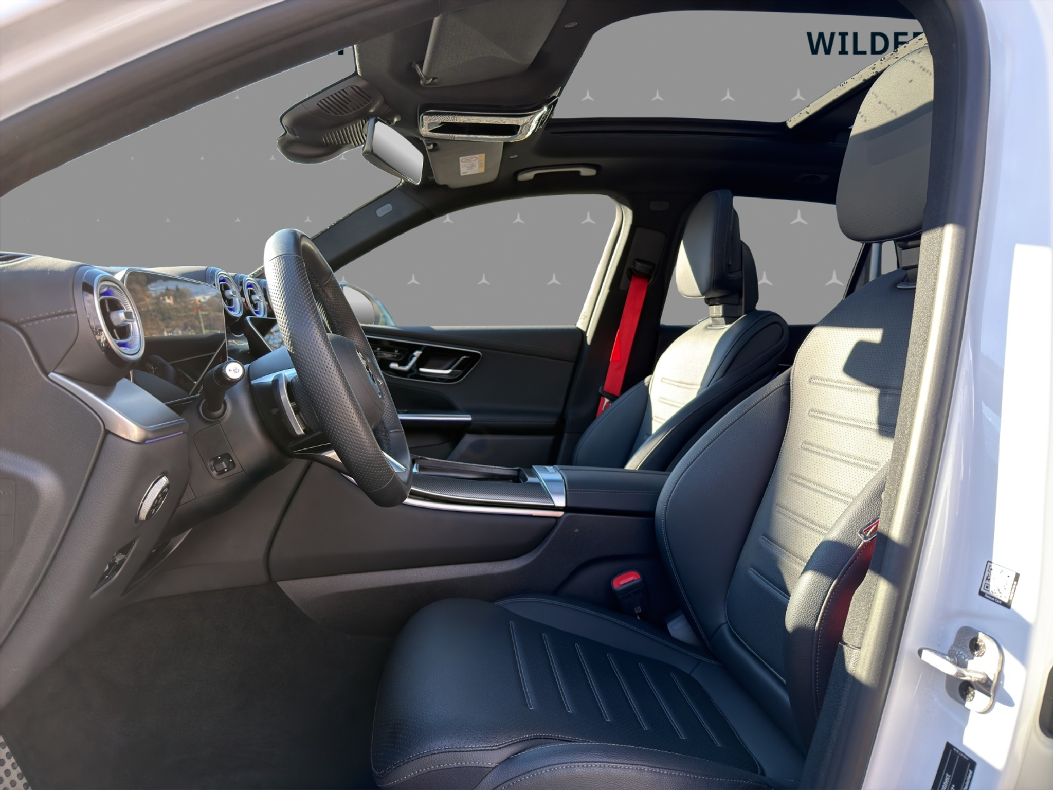 listing desktop thumbnail image 8