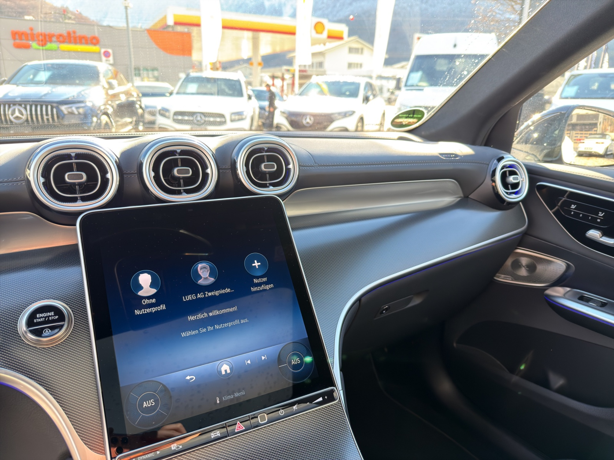 listing desktop thumbnail image 11