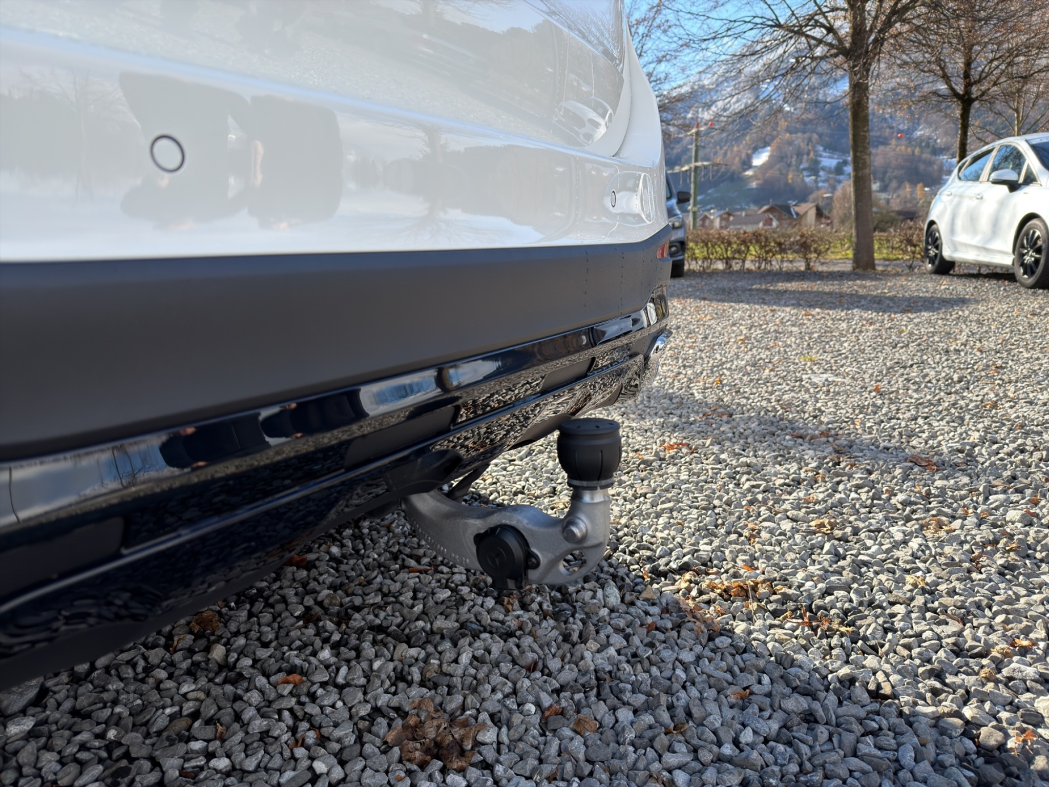 listing desktop thumbnail image 16