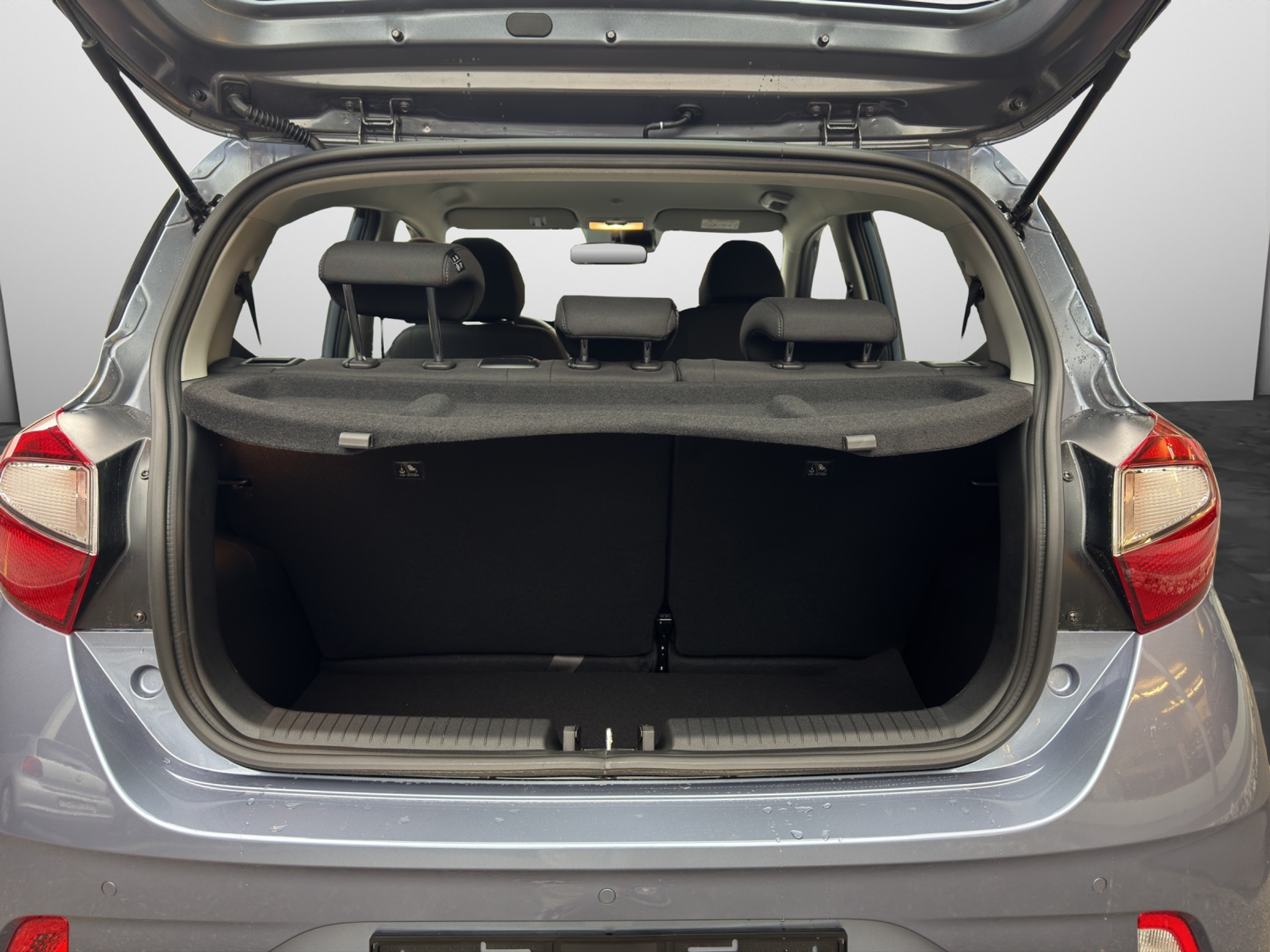 listing desktop thumbnail image 14