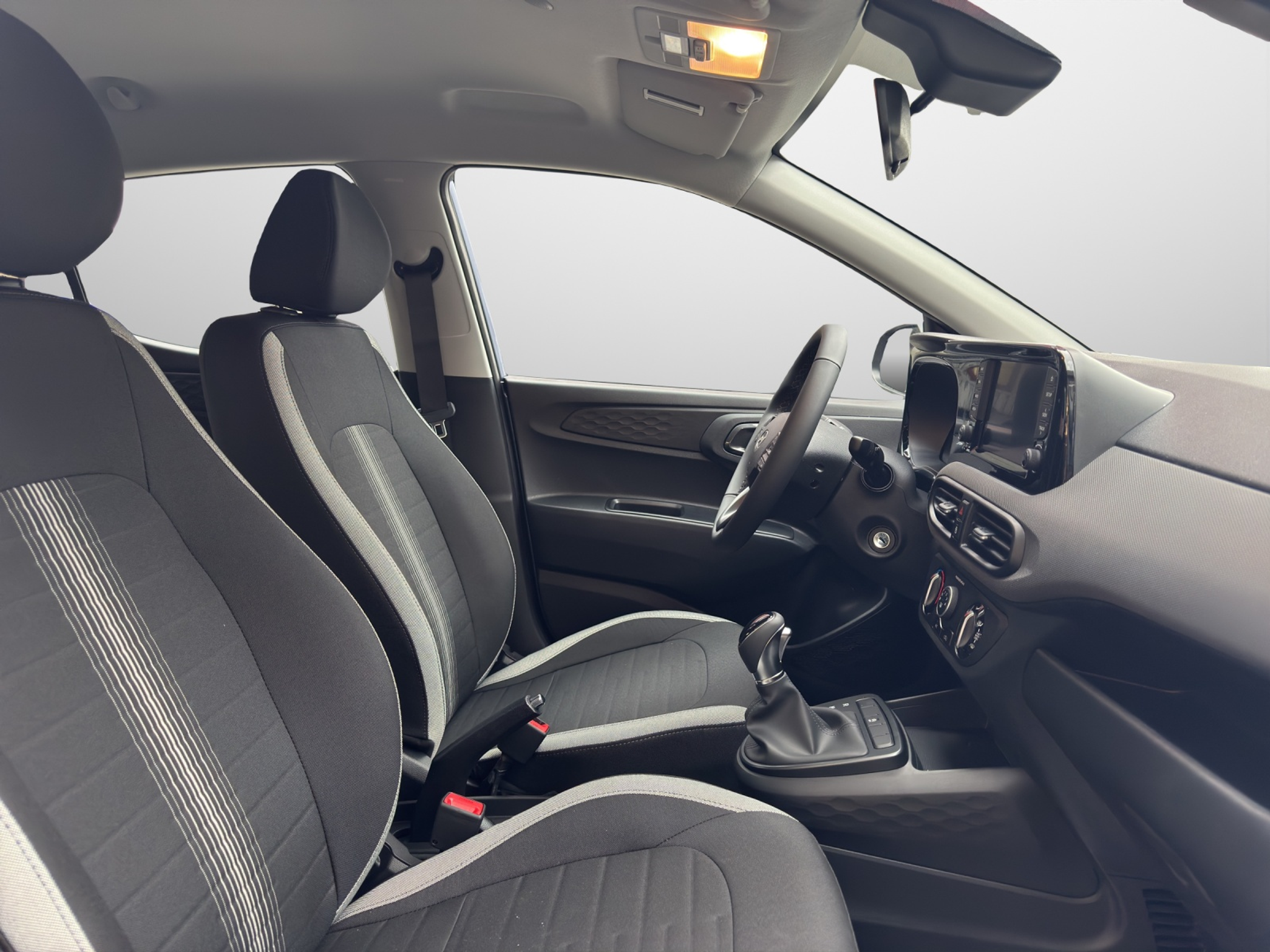 listing desktop thumbnail image 12