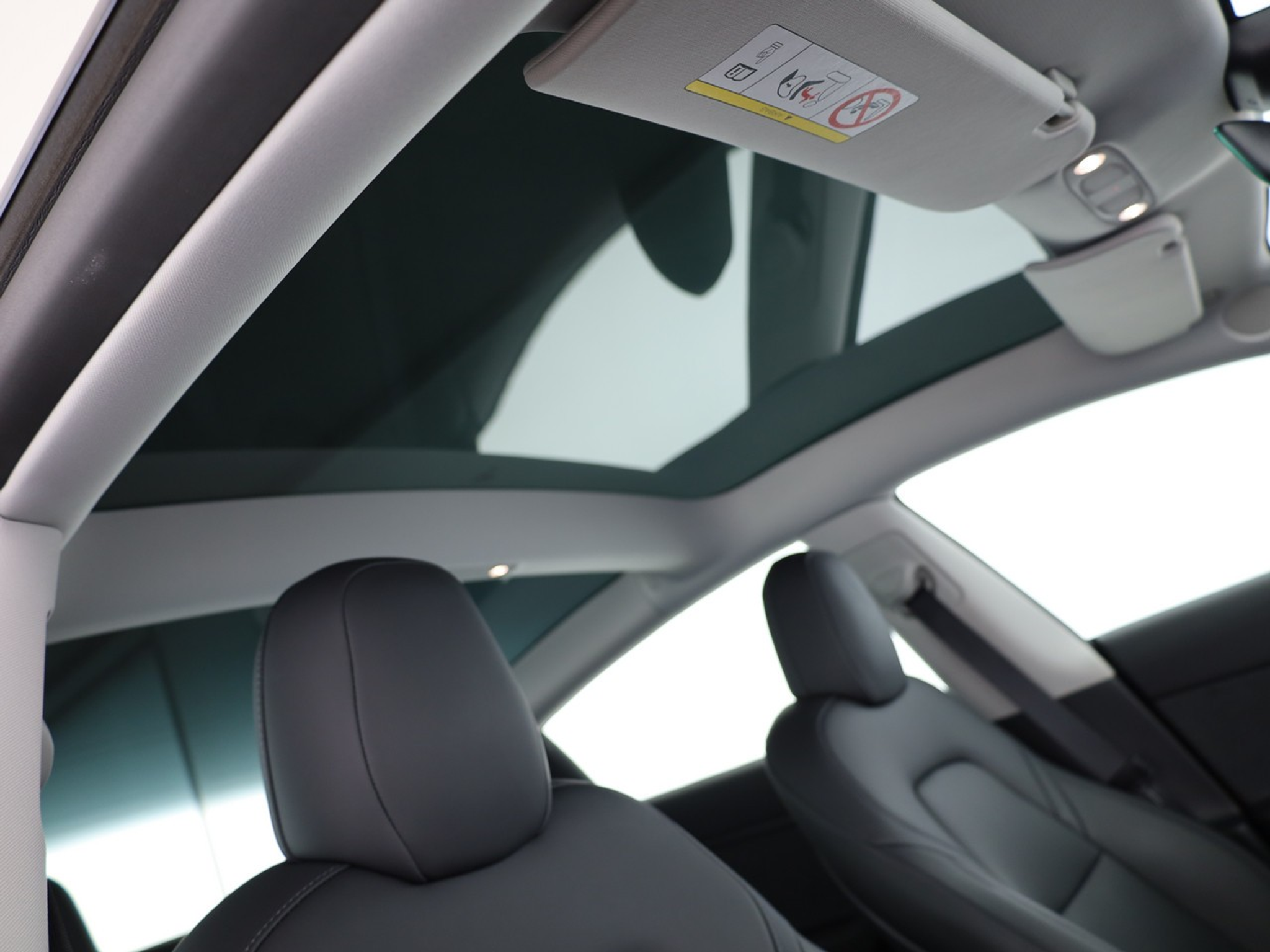 listing desktop thumbnail image 9