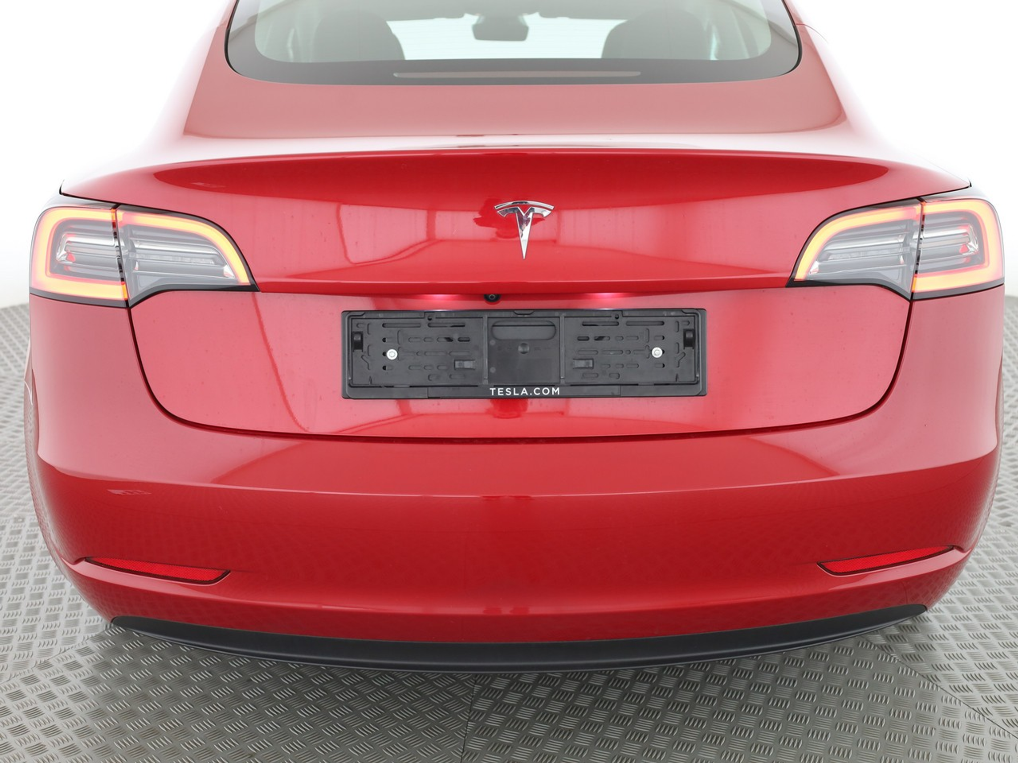 listing desktop thumbnail image 4