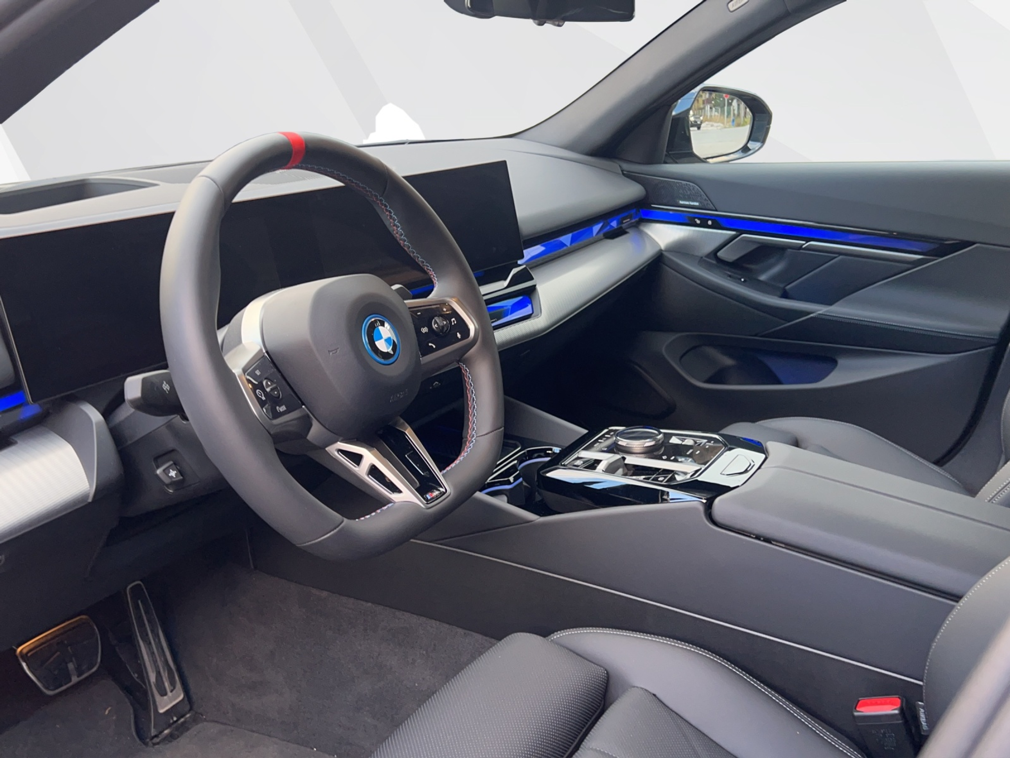 listing desktop thumbnail image 8