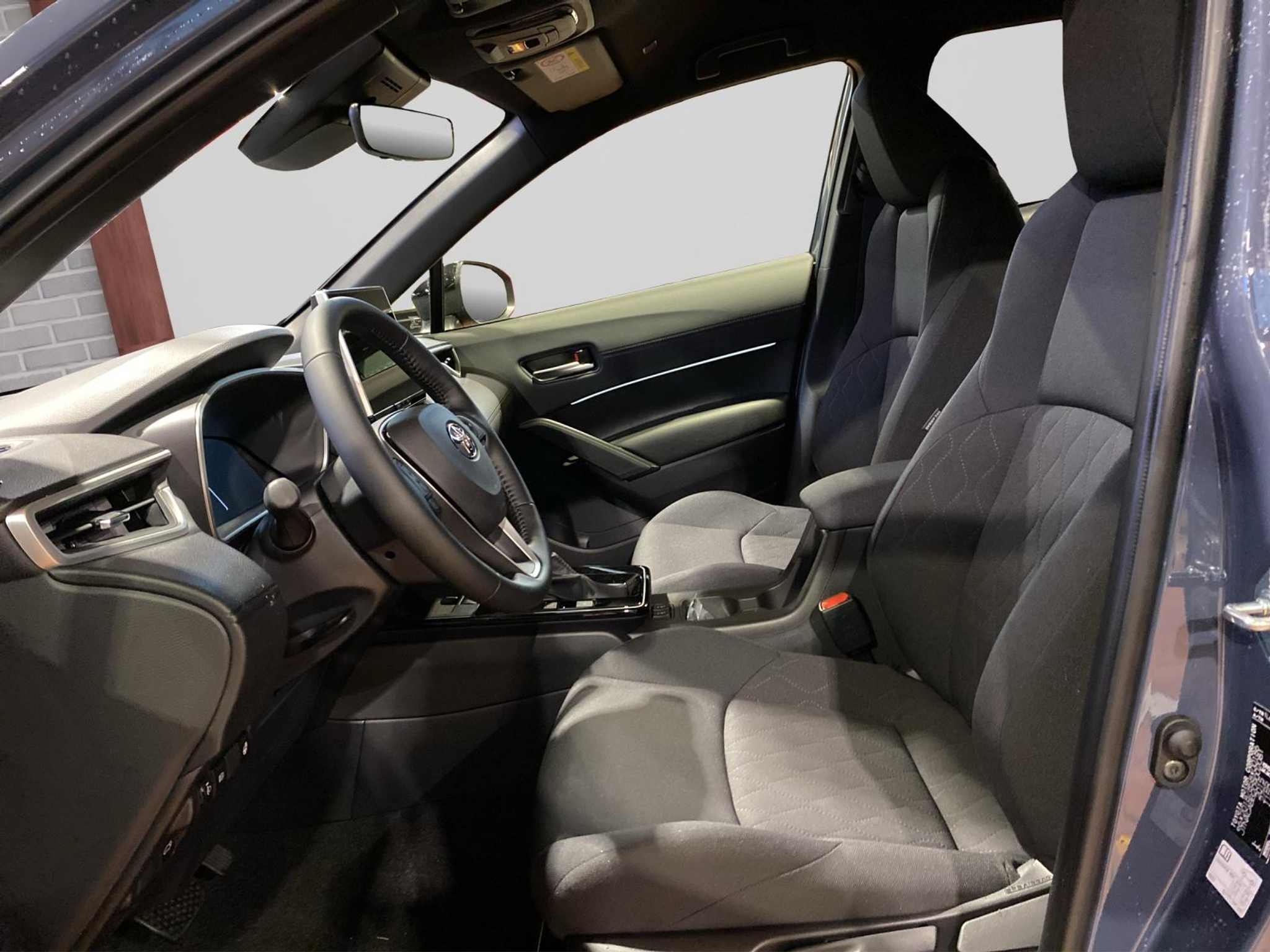 listing desktop thumbnail image 7