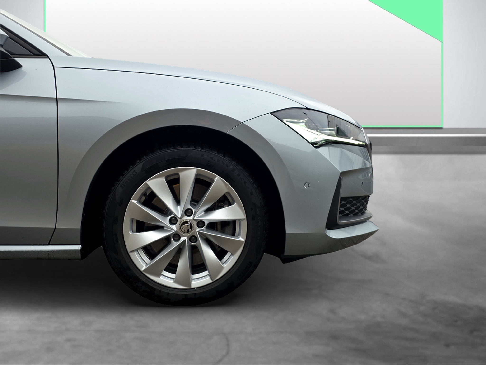 listing desktop thumbnail image 14