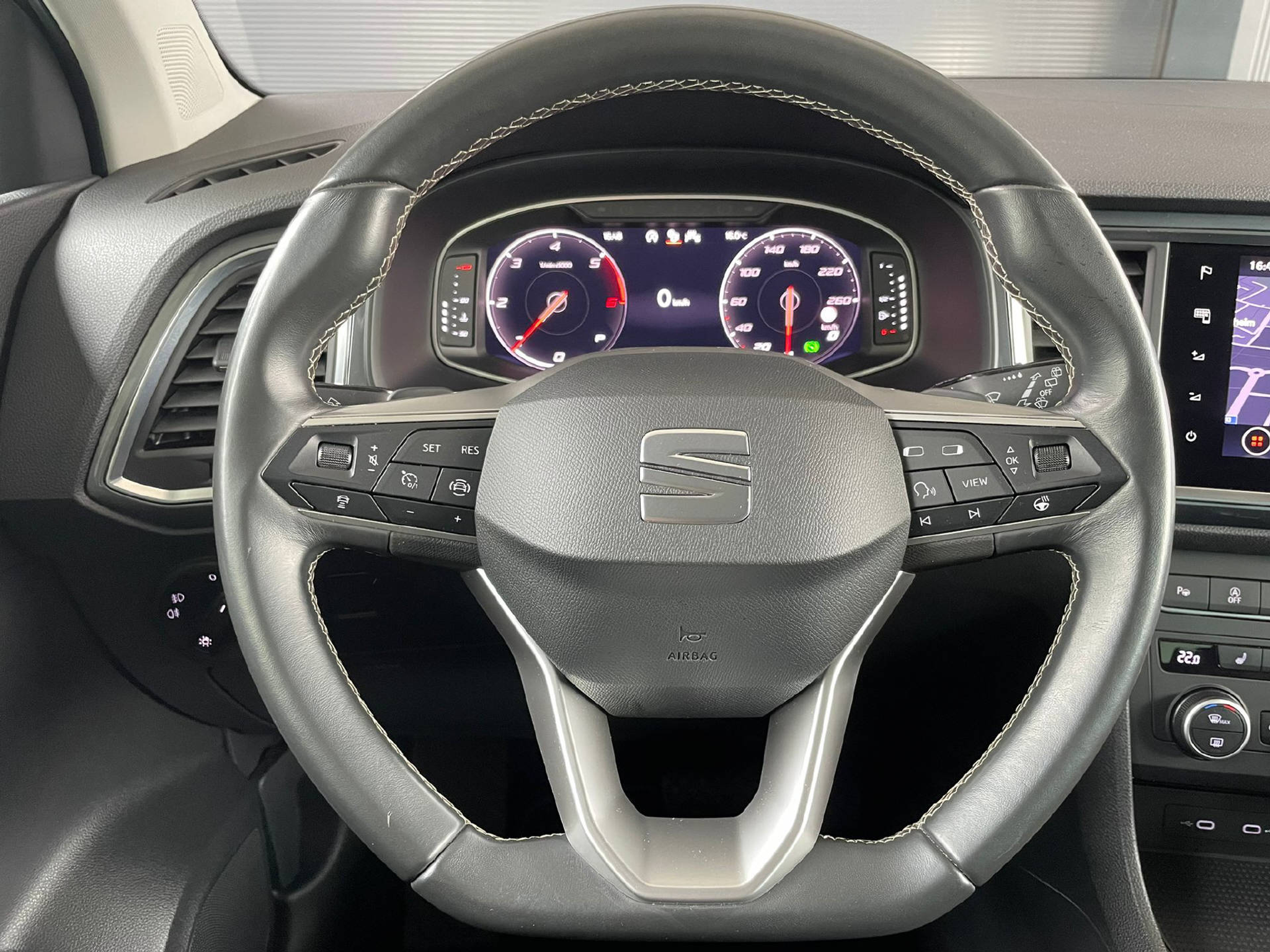 listing desktop thumbnail image 8