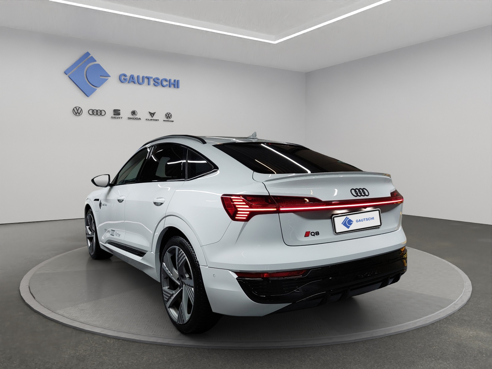 listing desktop thumbnail image 2