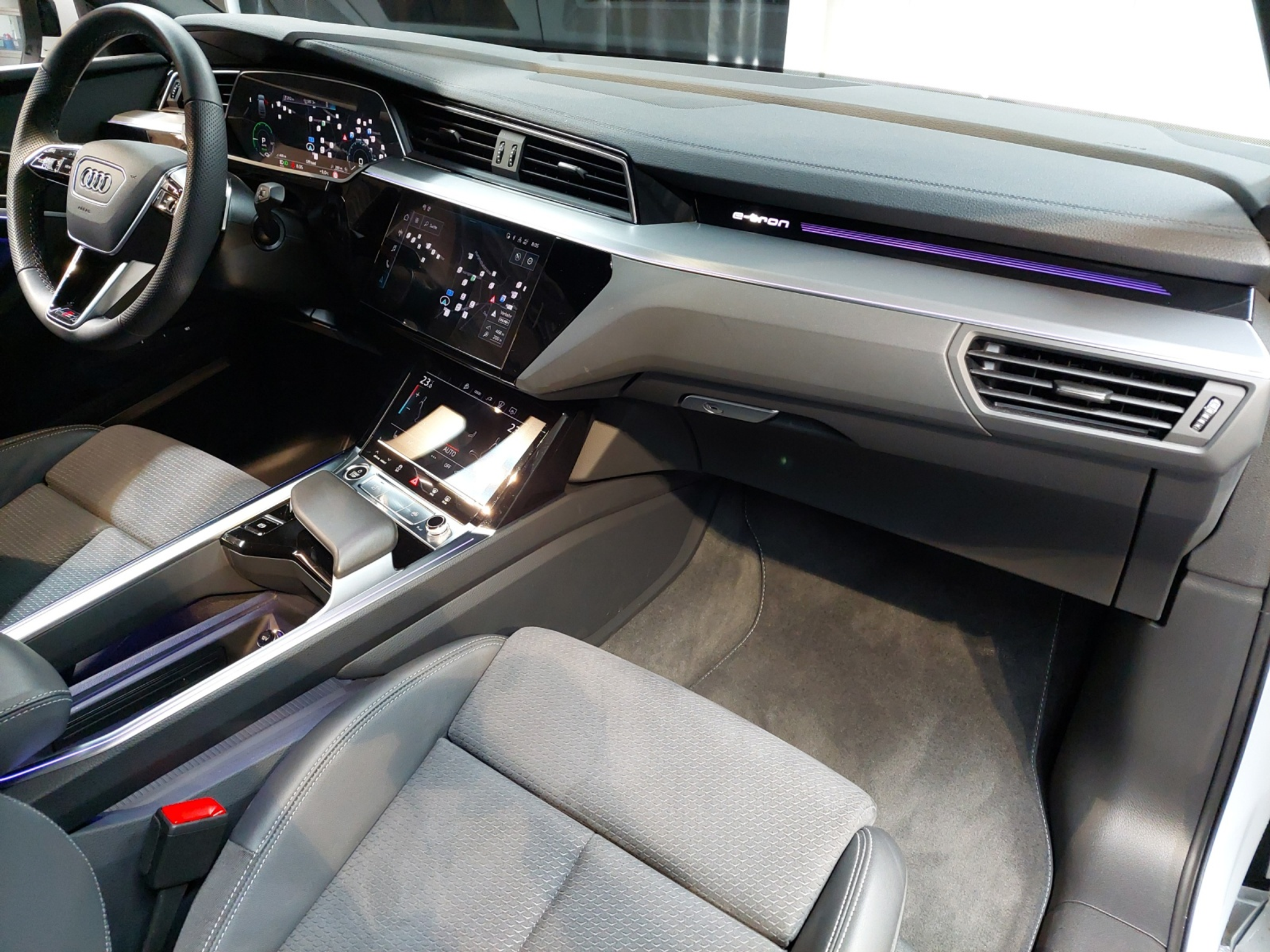 listing desktop thumbnail image 9