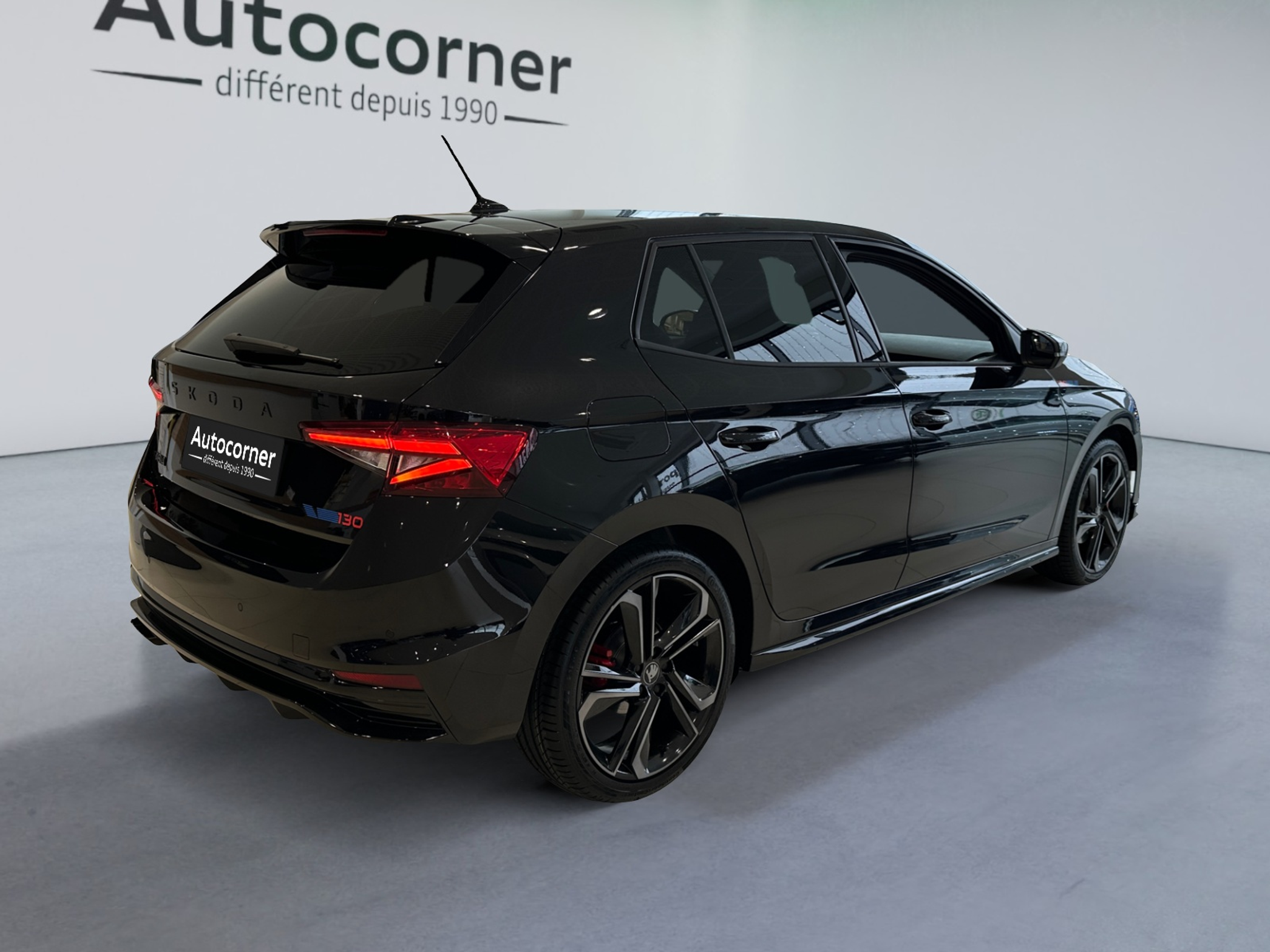 listing desktop thumbnail image 4