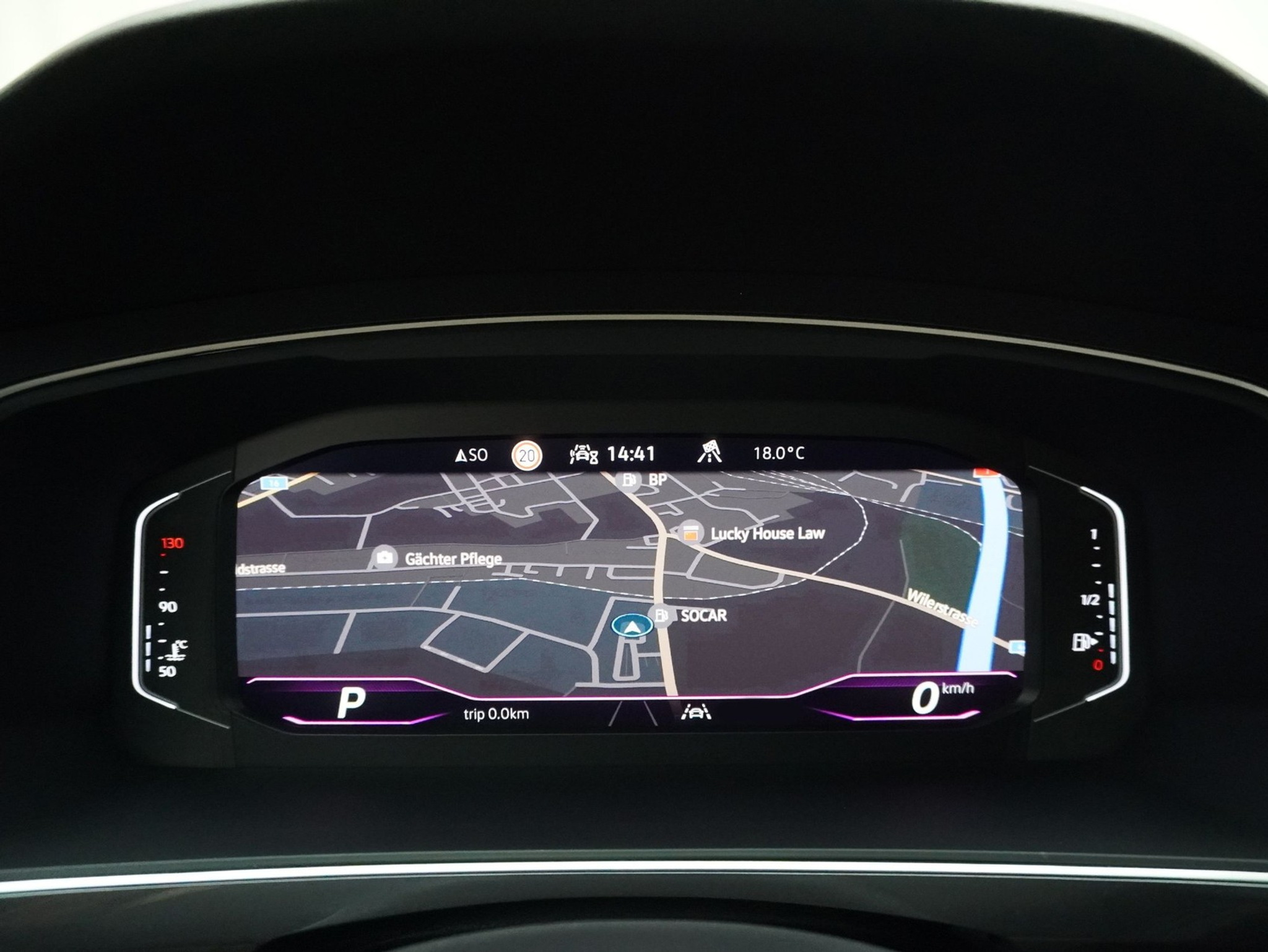 listing desktop thumbnail image 19