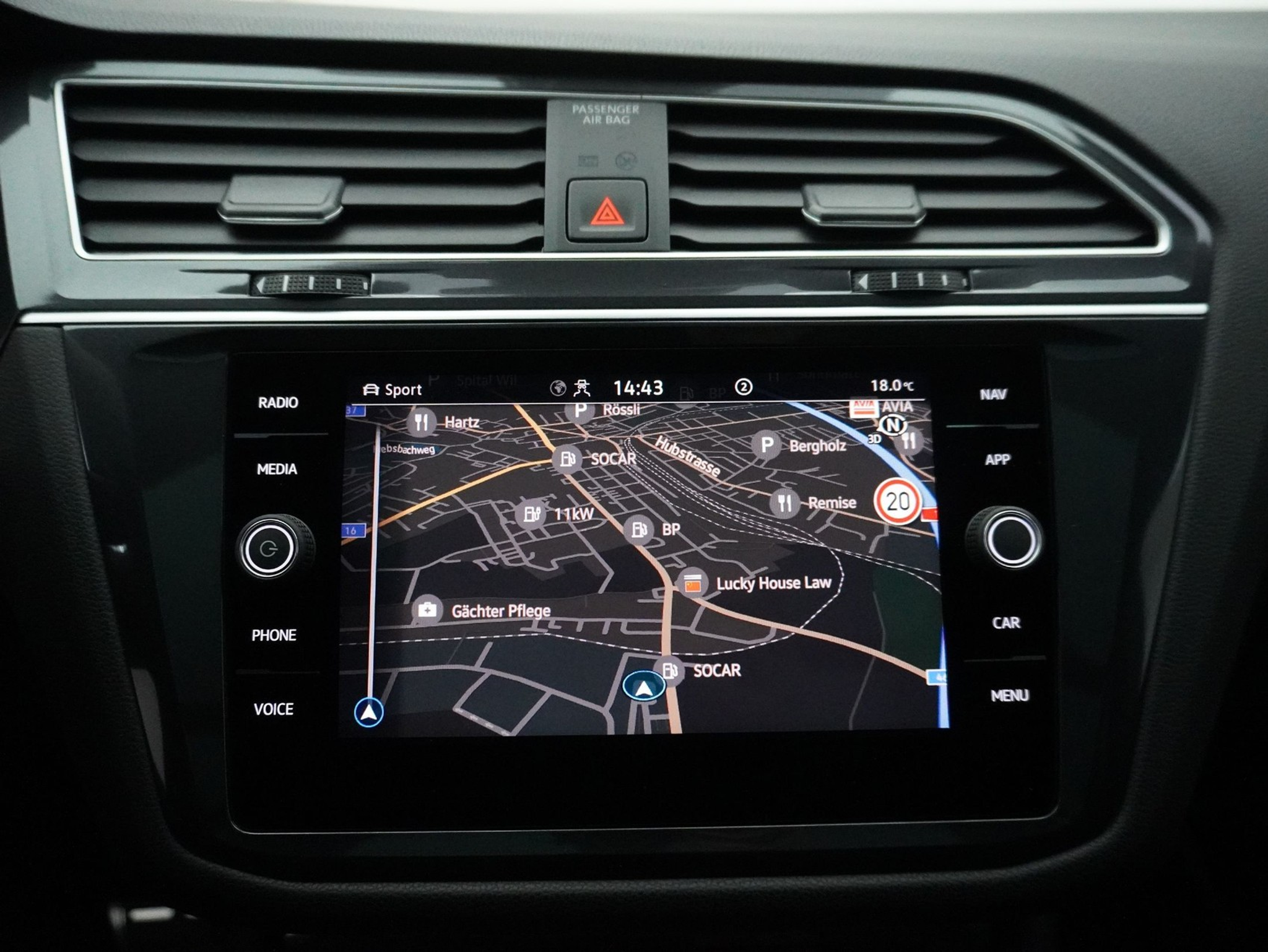 listing desktop thumbnail image 26