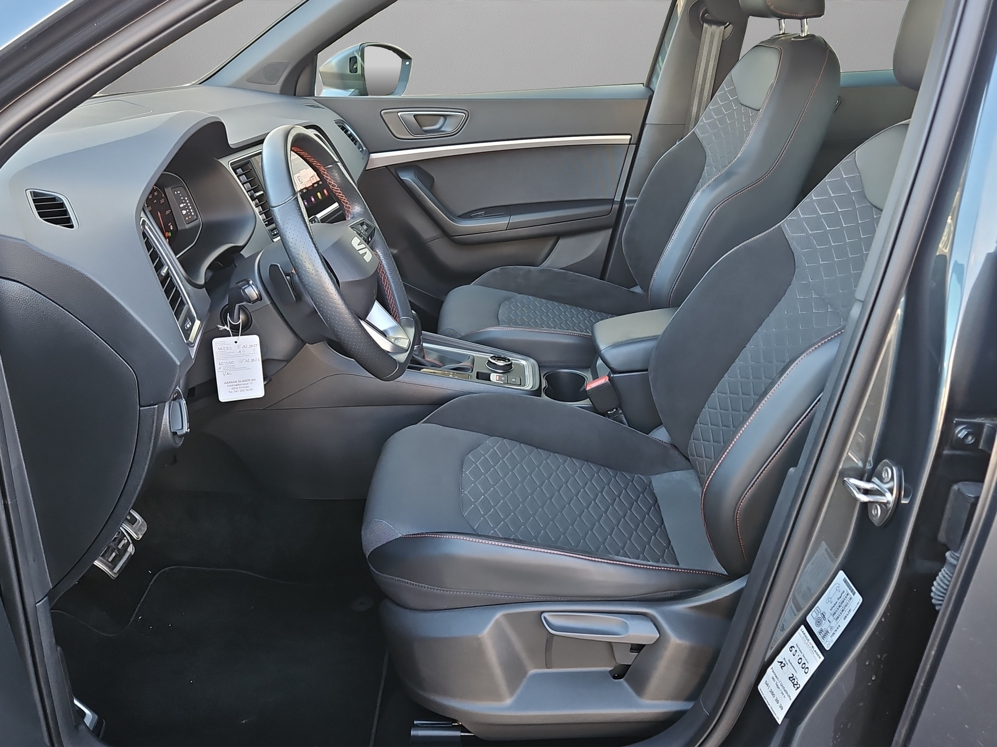 listing desktop thumbnail image 4