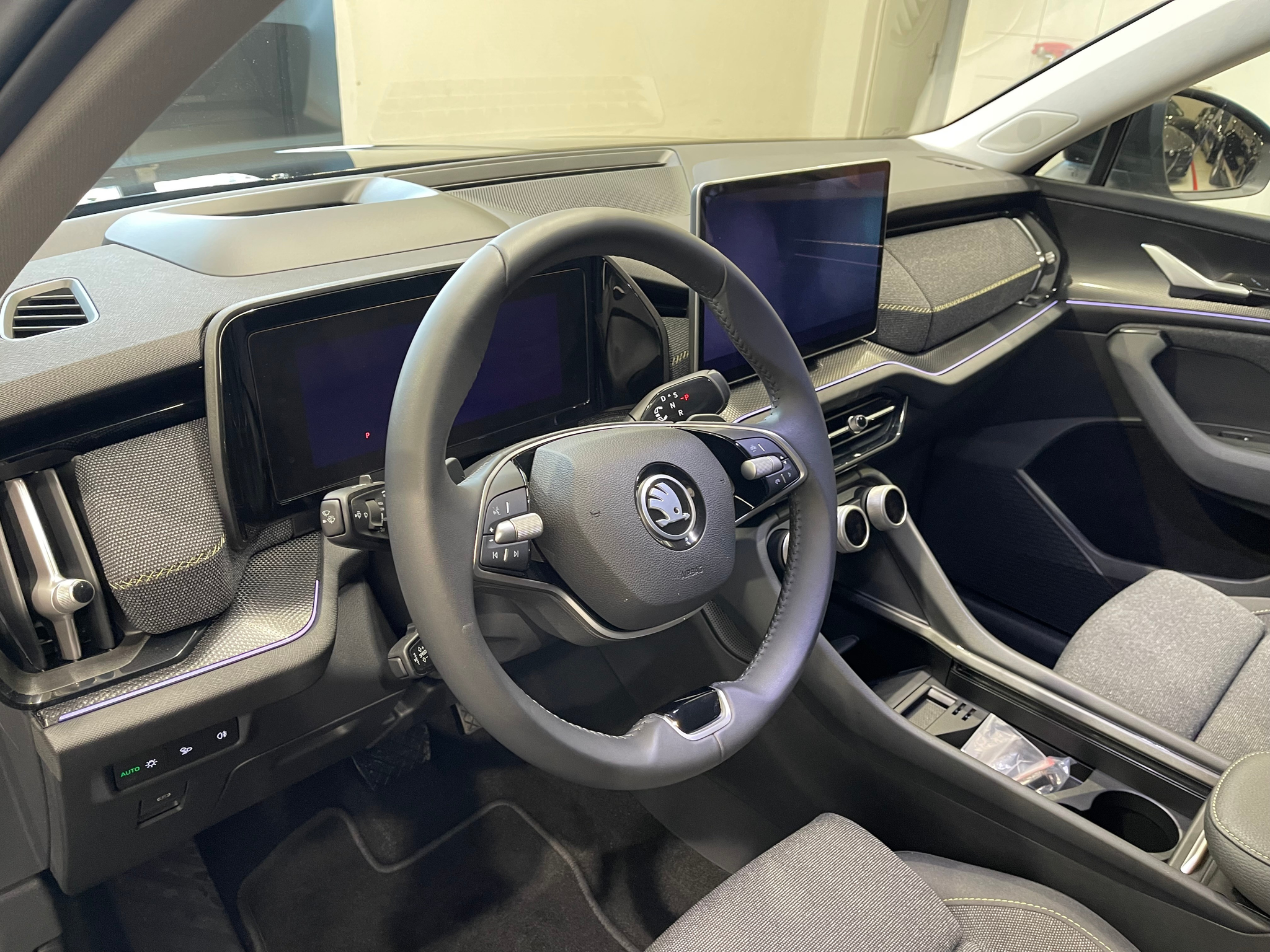 listing desktop thumbnail image 10