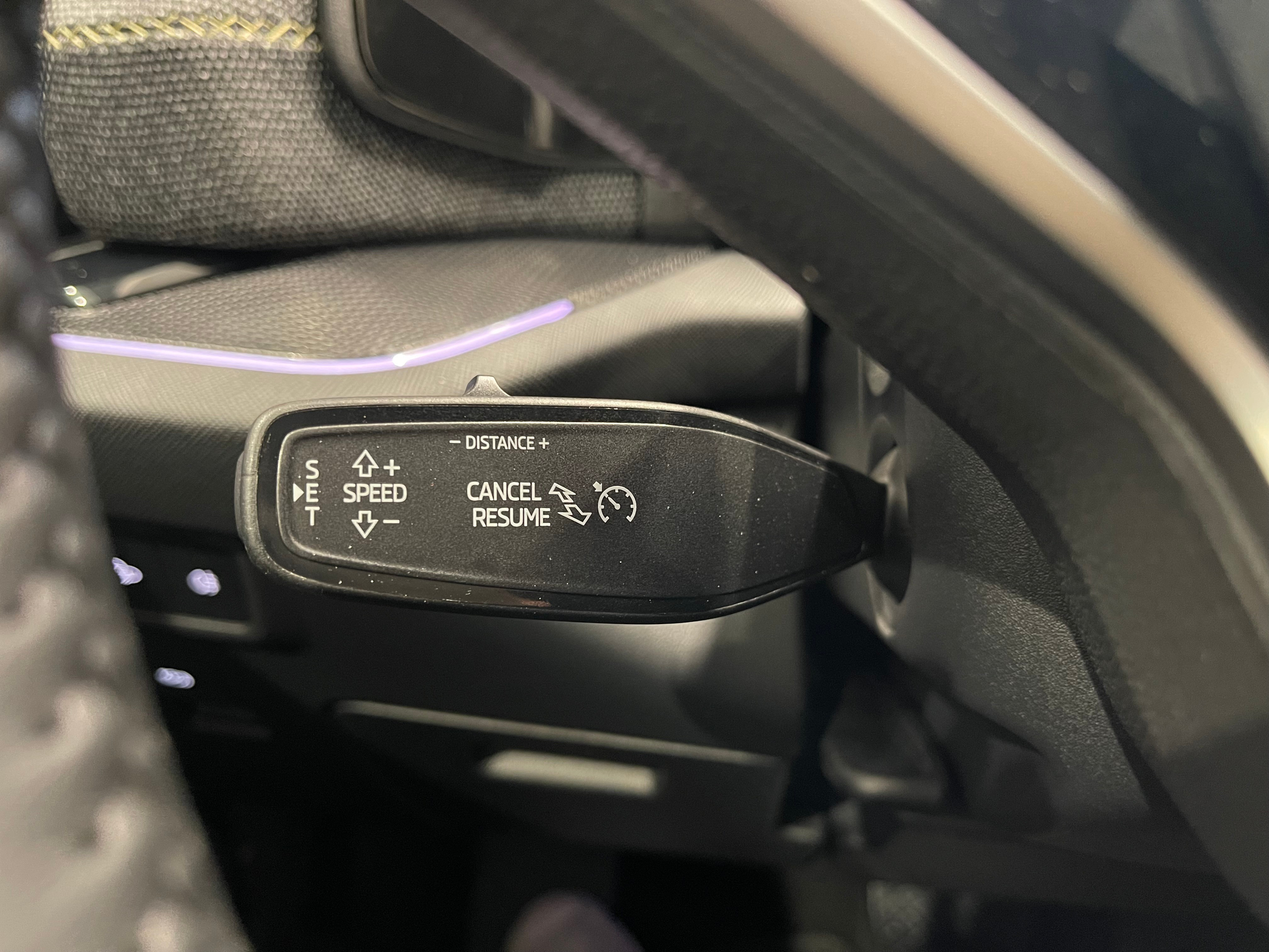 listing desktop thumbnail image 31