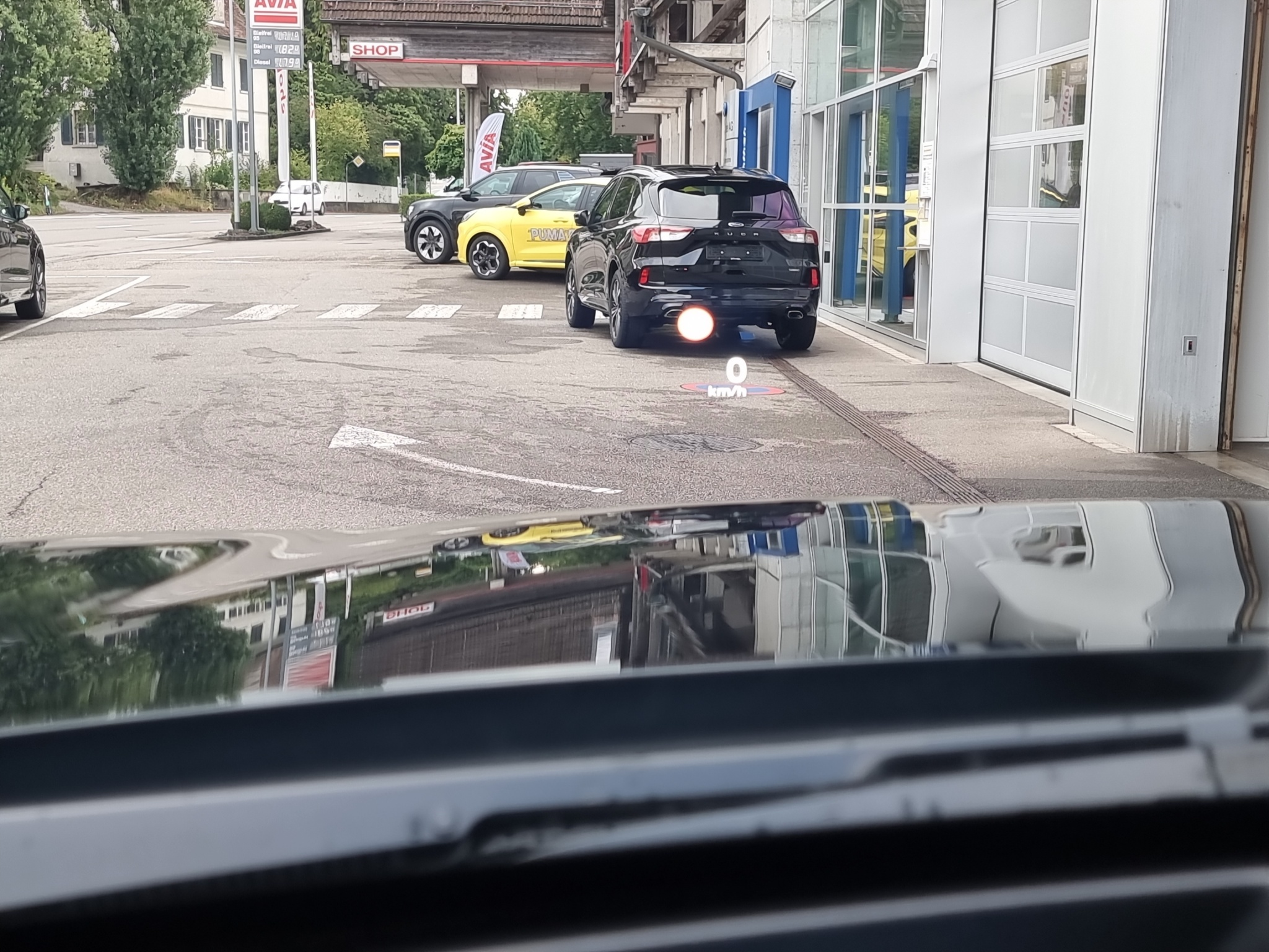 listing desktop thumbnail image 10