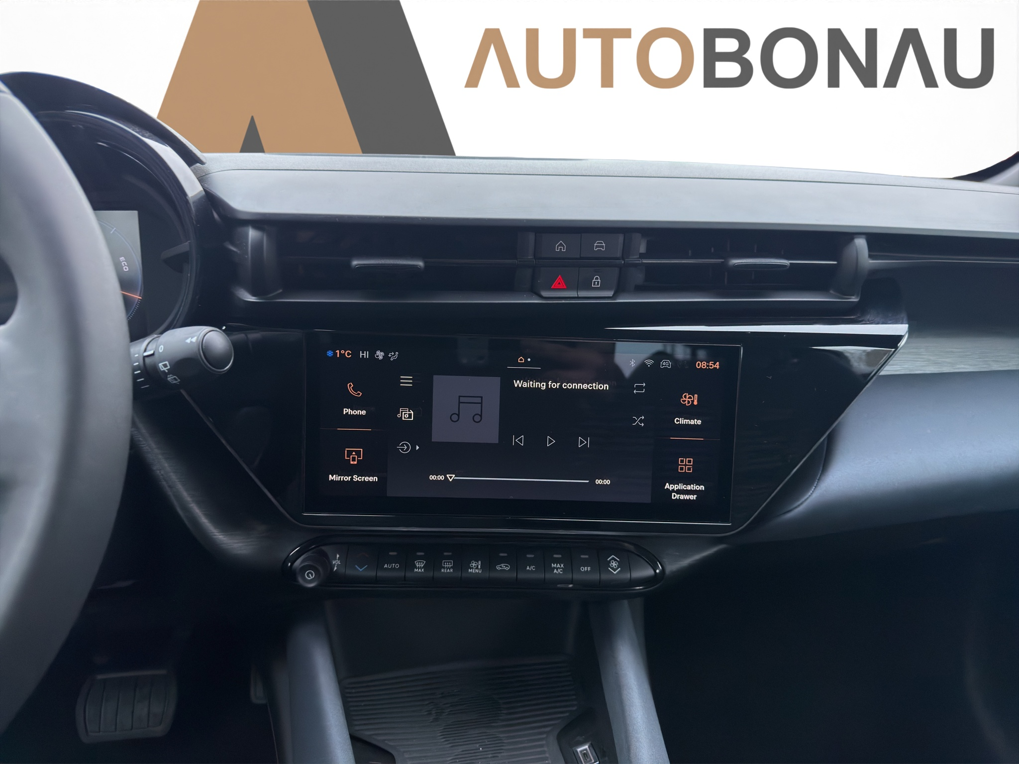 listing desktop thumbnail image 16