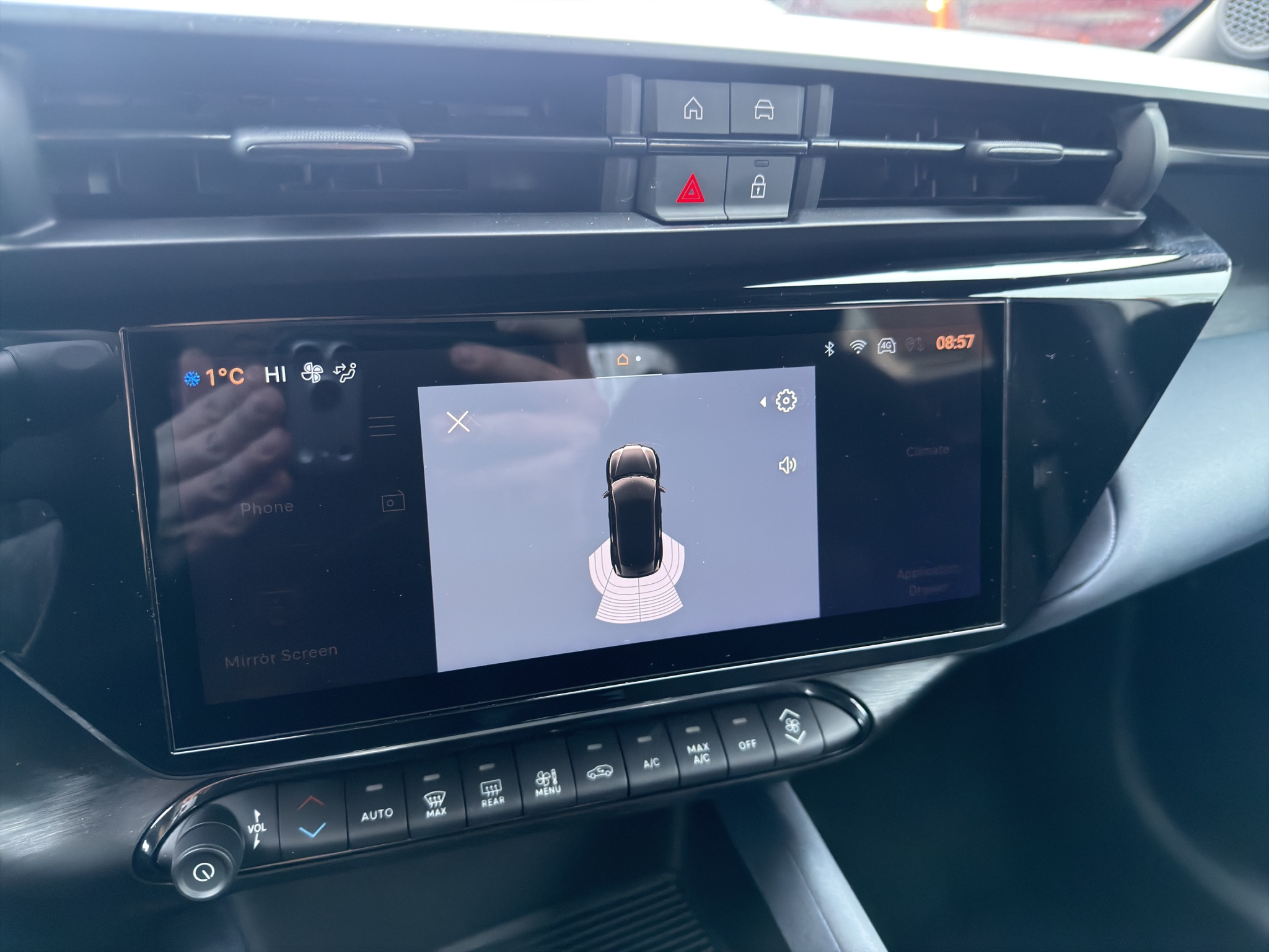 listing desktop thumbnail image 25