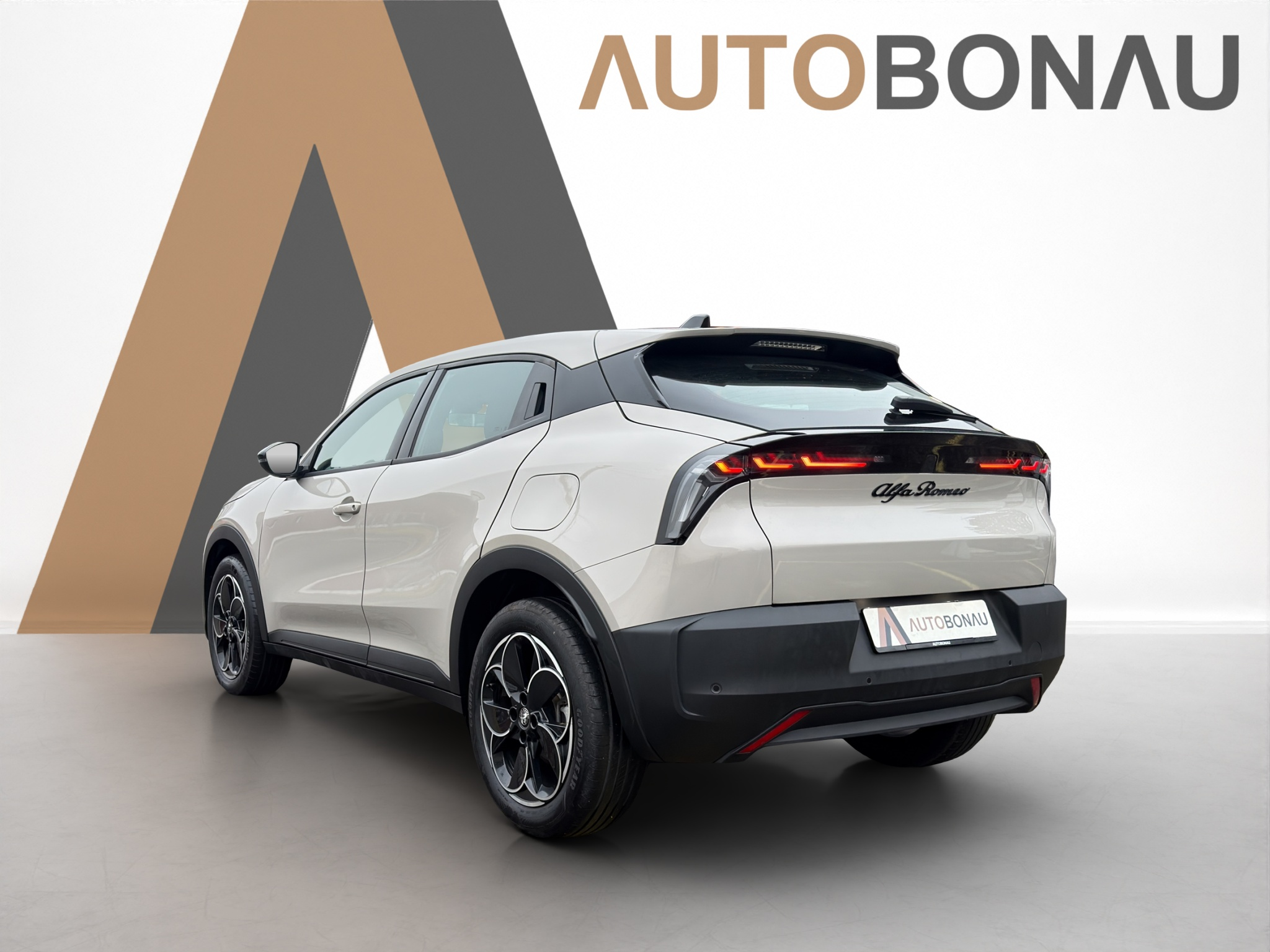 listing desktop thumbnail image 2