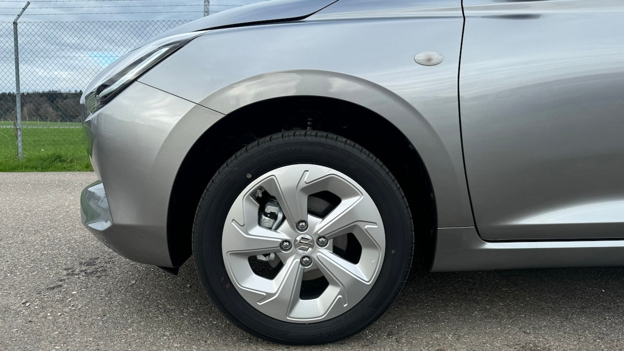 listing desktop thumbnail image 10