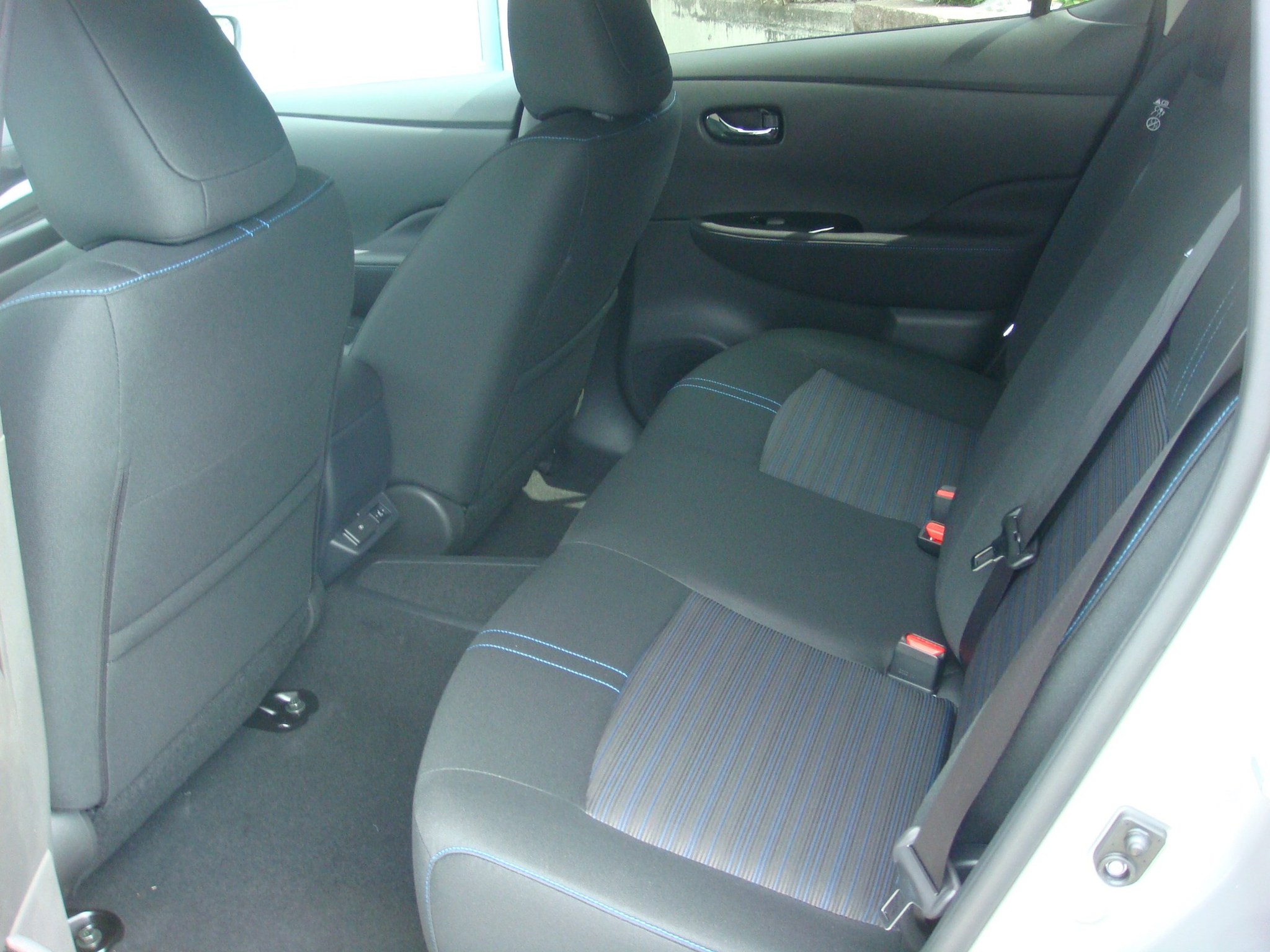 listing desktop thumbnail image 15