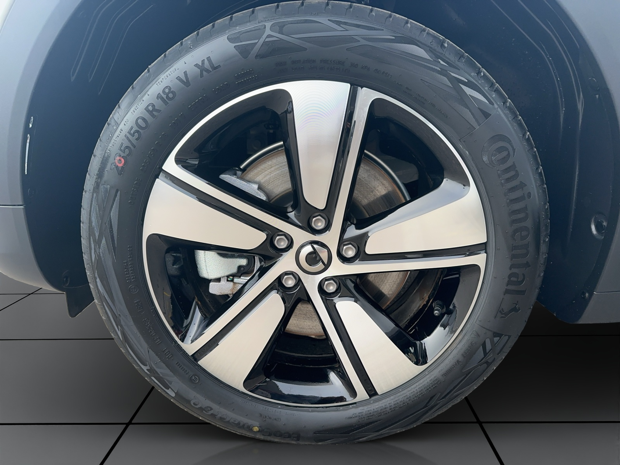 listing desktop thumbnail image 6