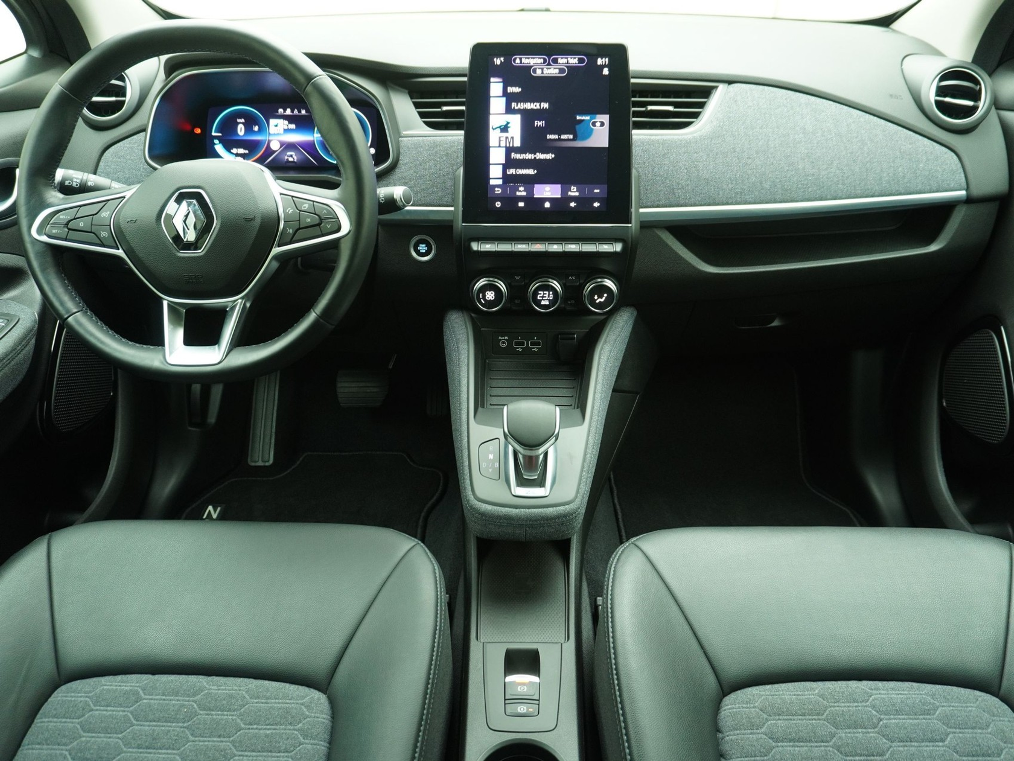 listing desktop thumbnail image 12