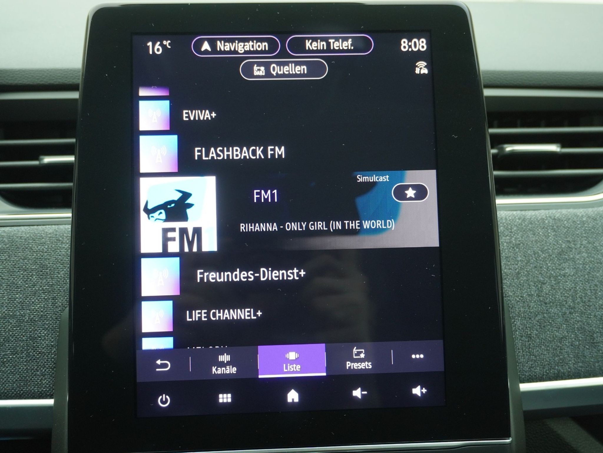 listing desktop thumbnail image 17