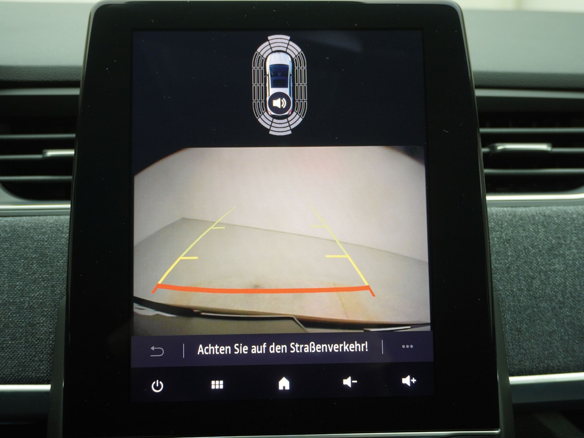 listing desktop thumbnail image 16