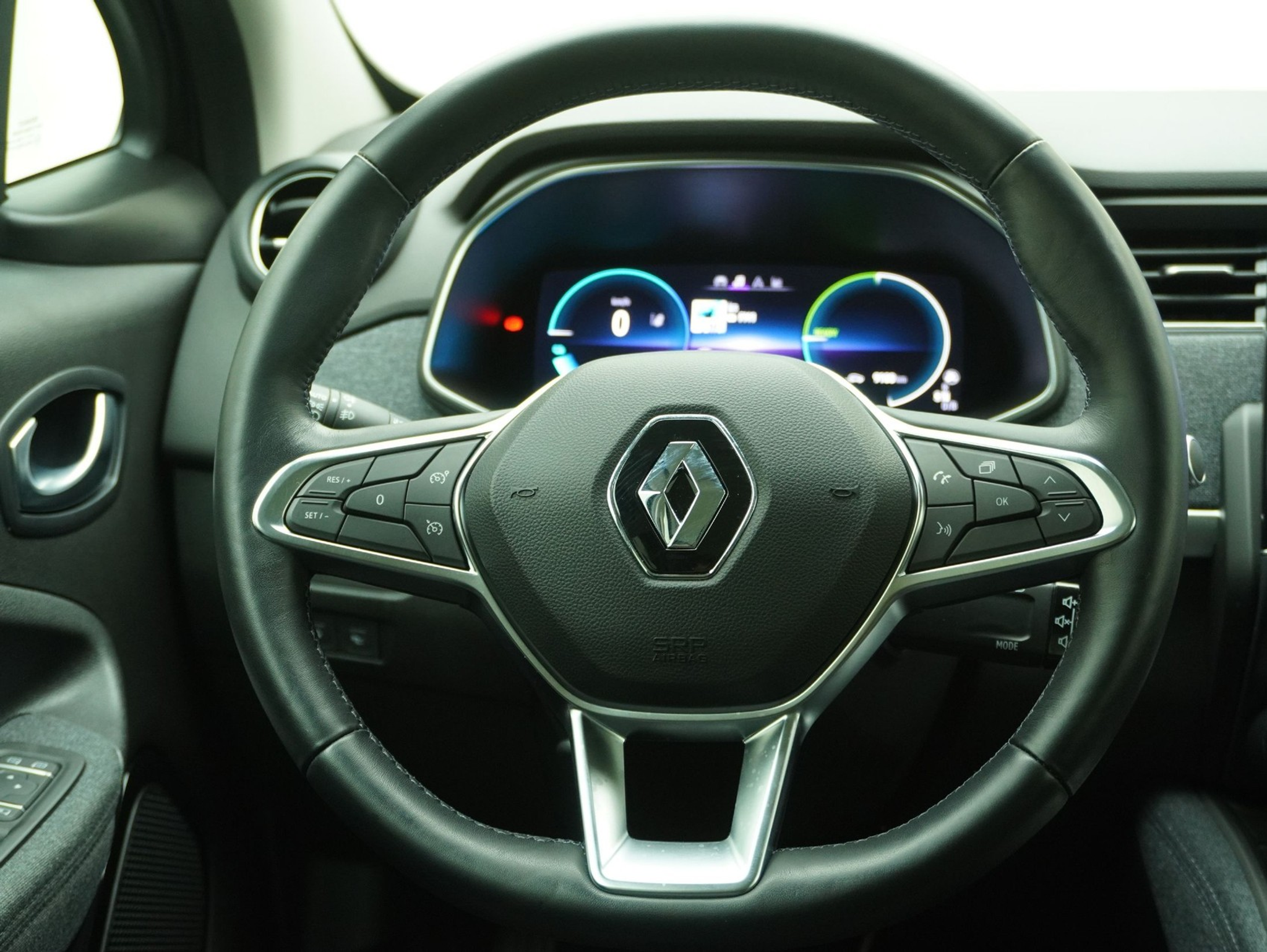 listing desktop thumbnail image 9