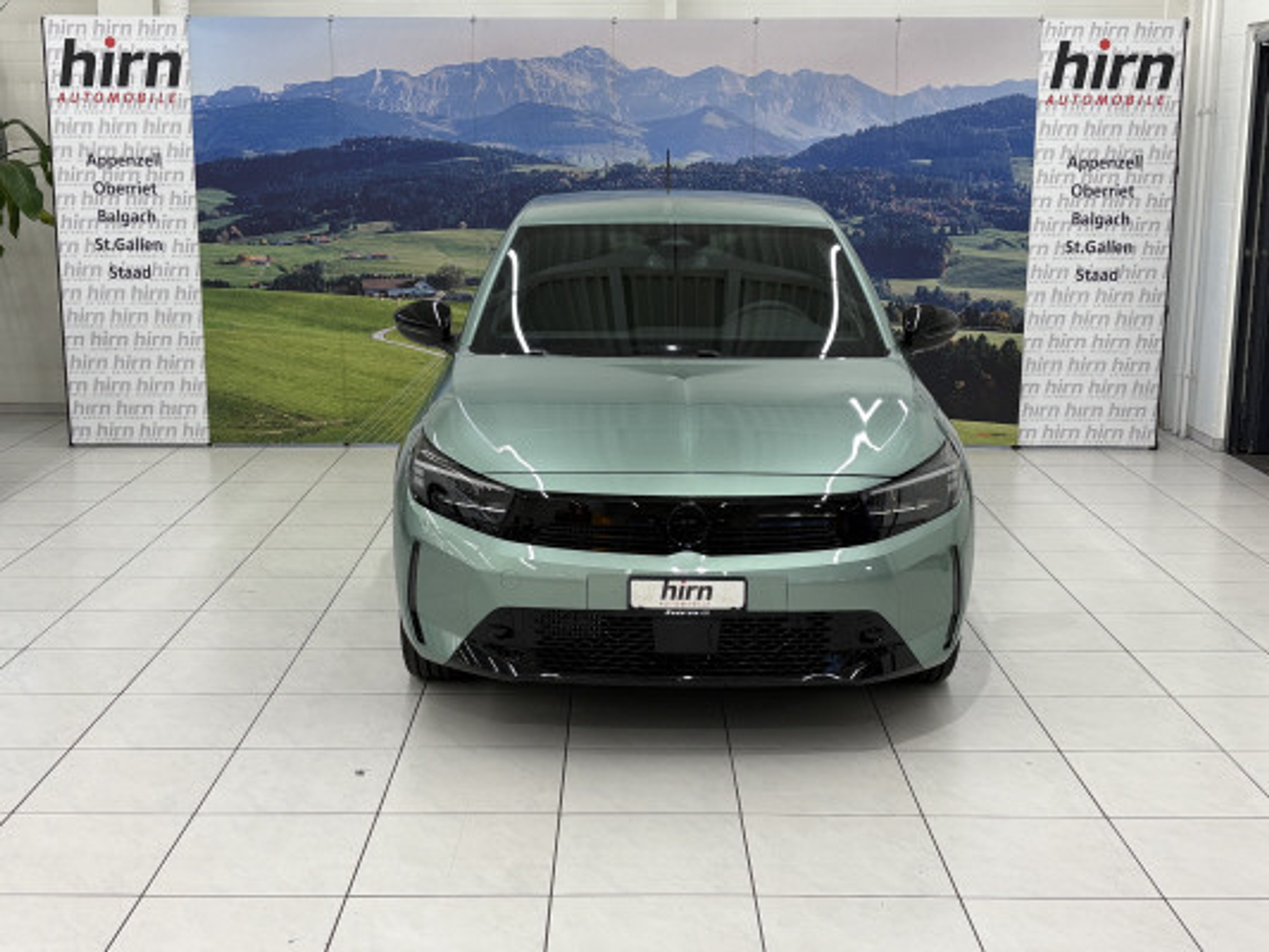 listing desktop thumbnail image 1